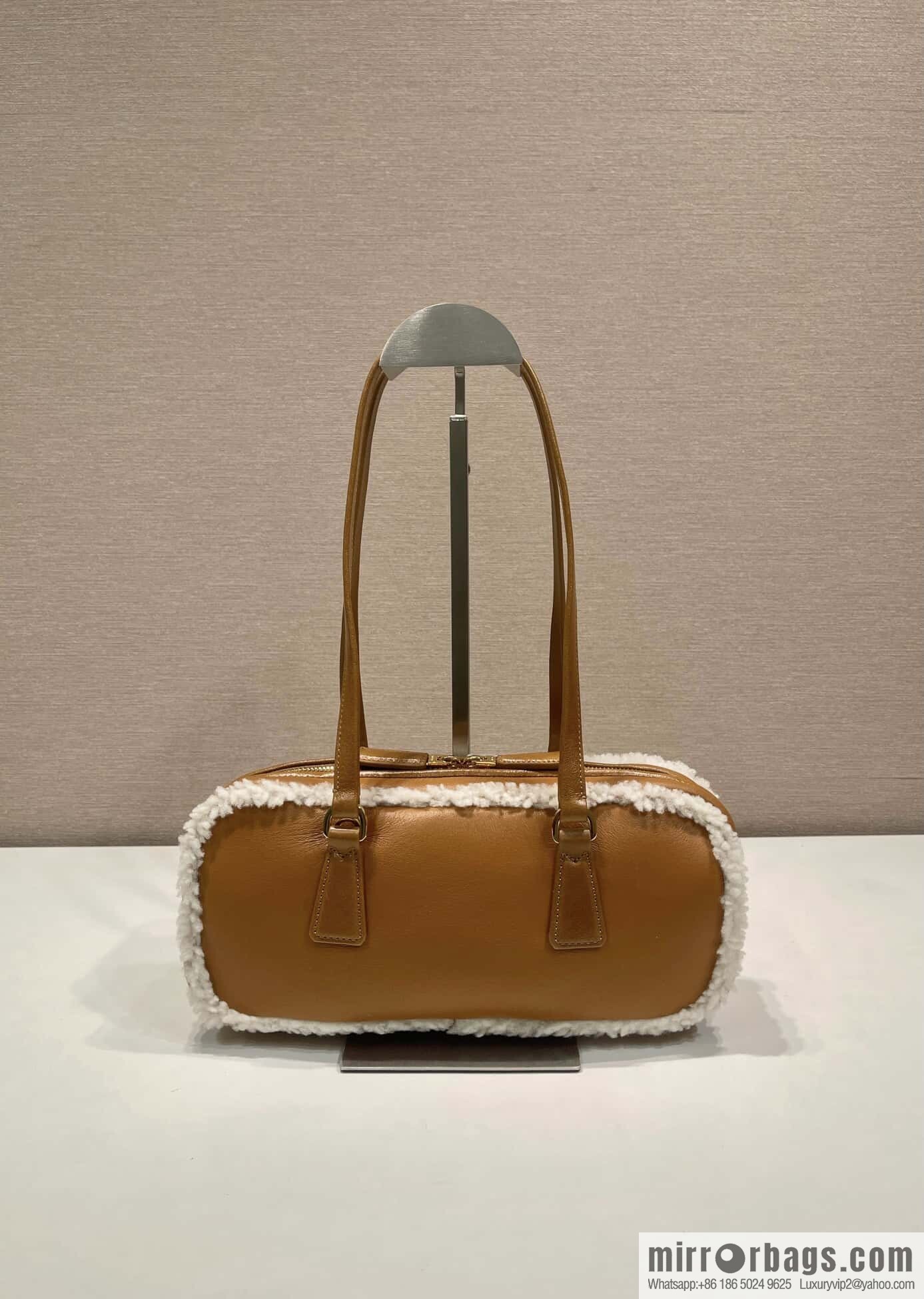 PRADA 🎉 new sheepskin 🎉 1BB124 new product🎉🎉