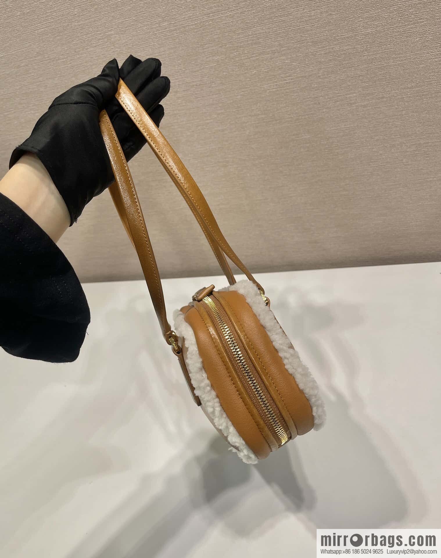 PRADA 🎉 new sheepskin 🎉 1BB124 new product🎉🎉