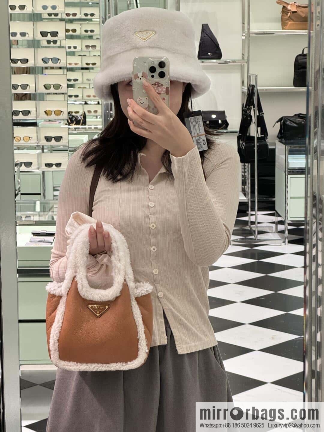 PRADA 🎉 sheepskin bucket bag 🎉 1BA349 new product🎉🎉