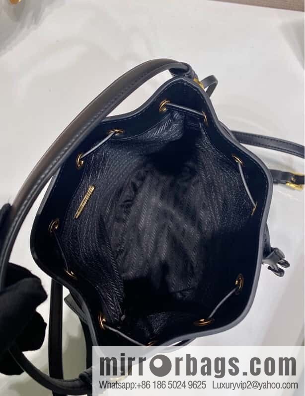 PRADA 🎉 calfskin bucket bag 🎉 1BE067 new product🎉🎉