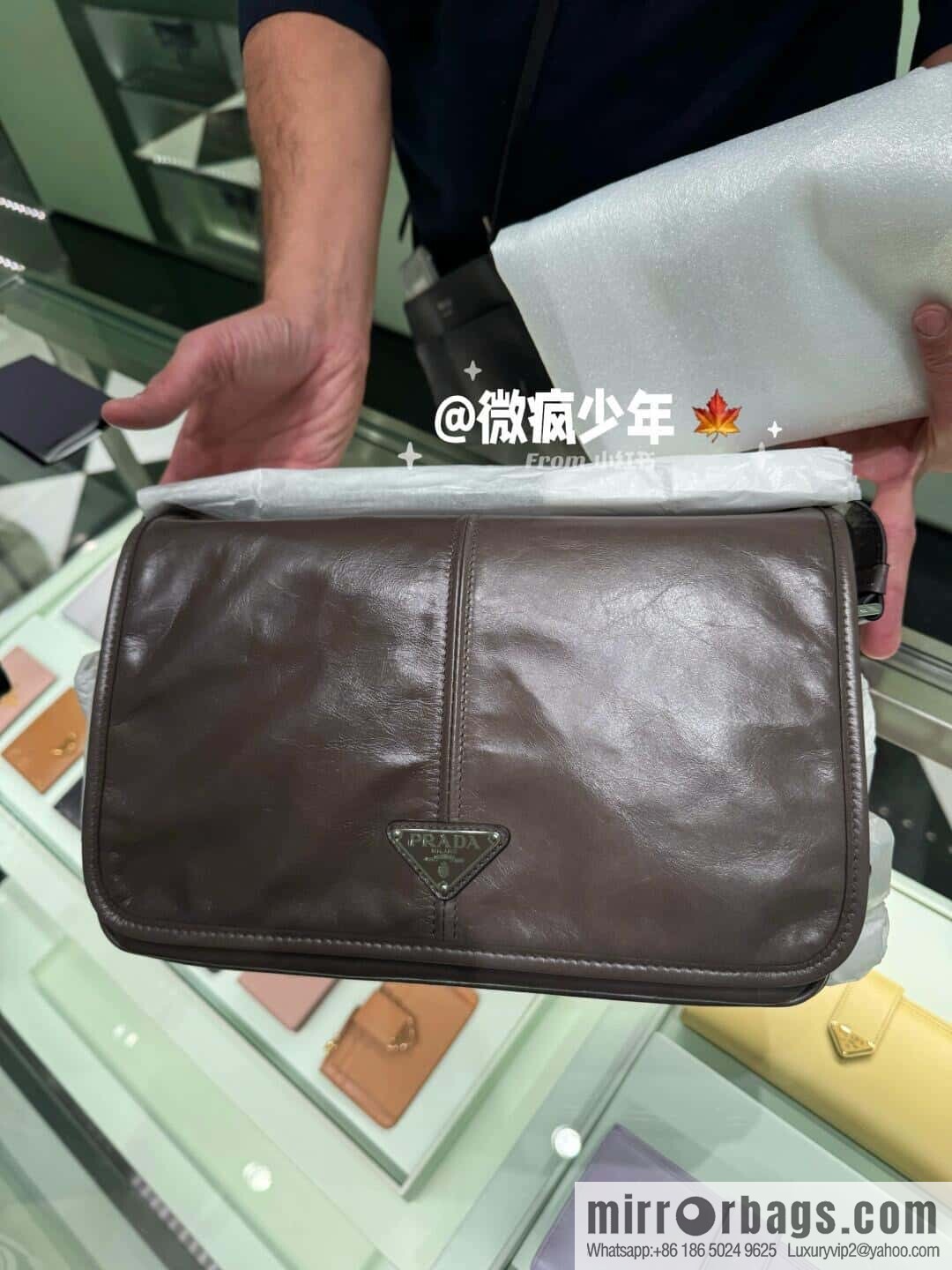 PRADA 🎉 new oil wax bag 🎉 2VD073 messenger bag 🎉🎉 brown