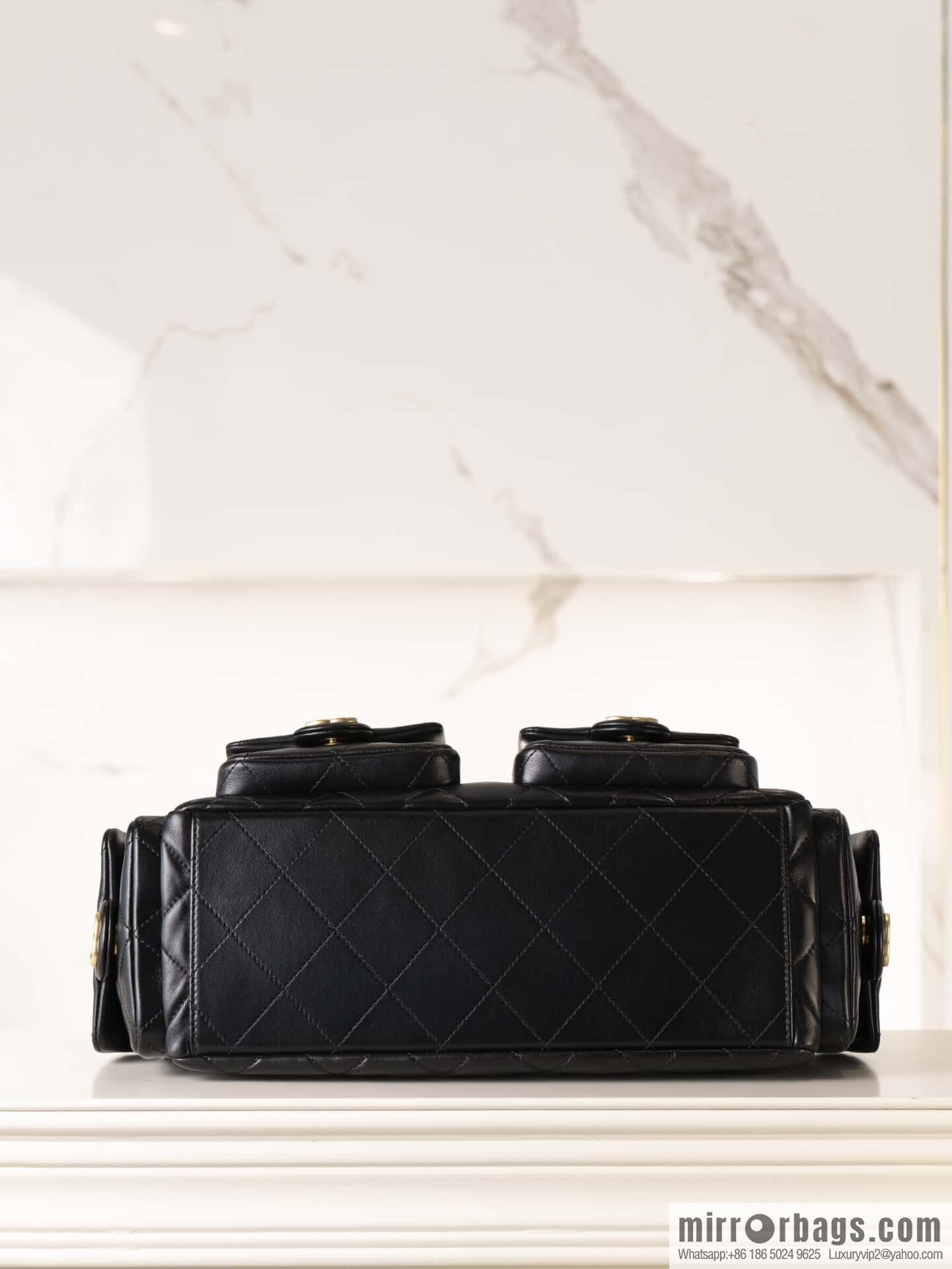 𝗖𝗛𝗔𝗘𝗡𝗟✦ 𝟐𝟓𝐜 large hippie 𝐡𝐨𝐛𝐨 𝐛𝐚𝐠 black gold 🖤 AS5302