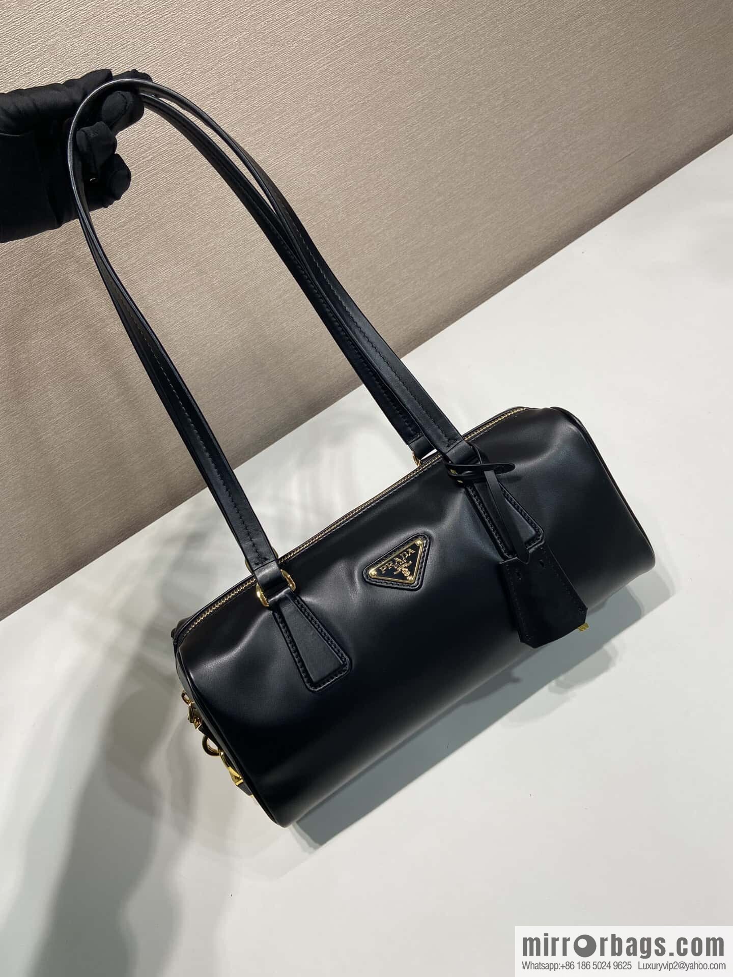 PRADA 🎉 padlock women 🎉 1BB127 new 🎉🎉 black