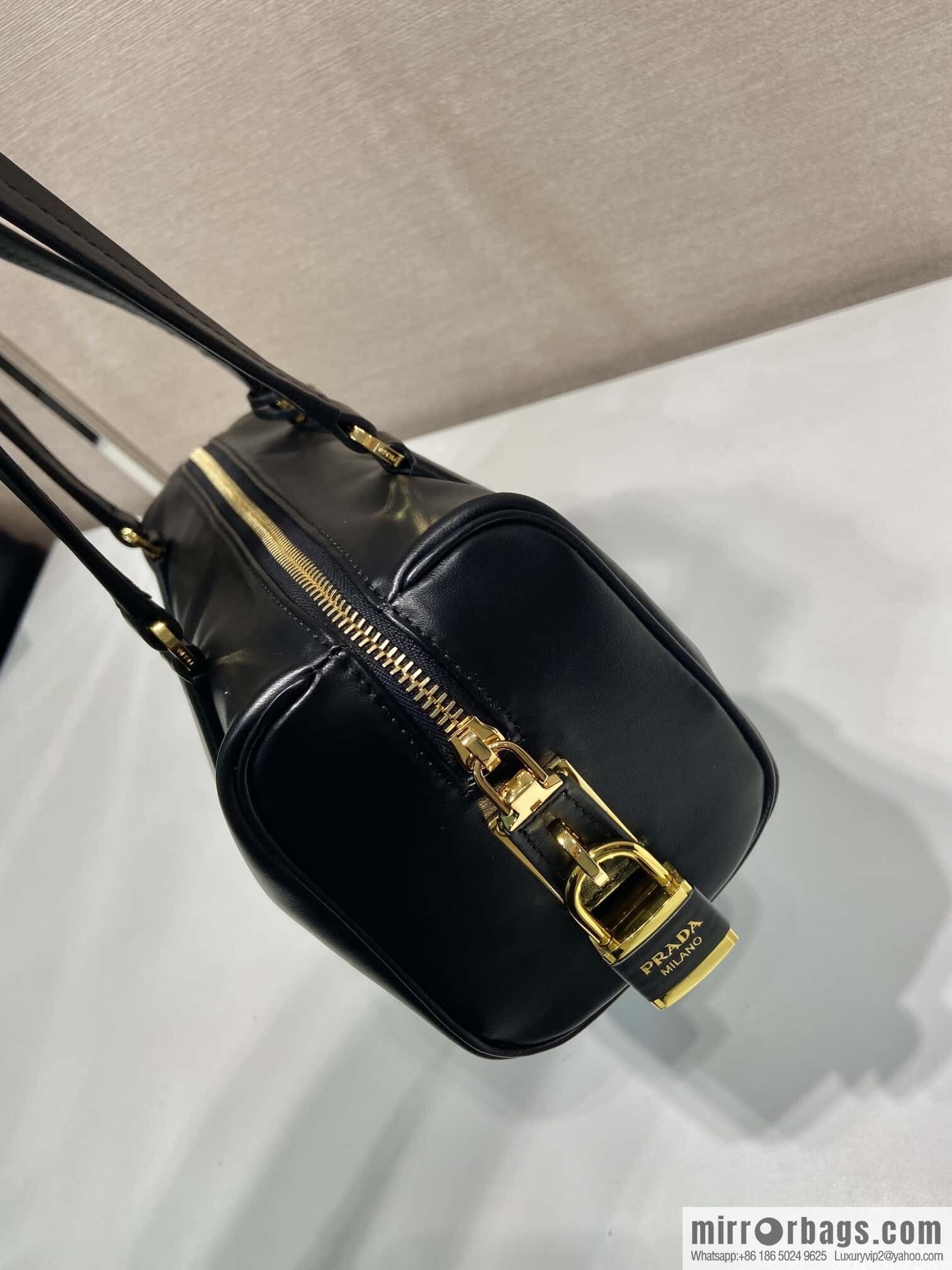 PRADA 🎉 padlock women 🎉 1BB127 new 🎉🎉 black