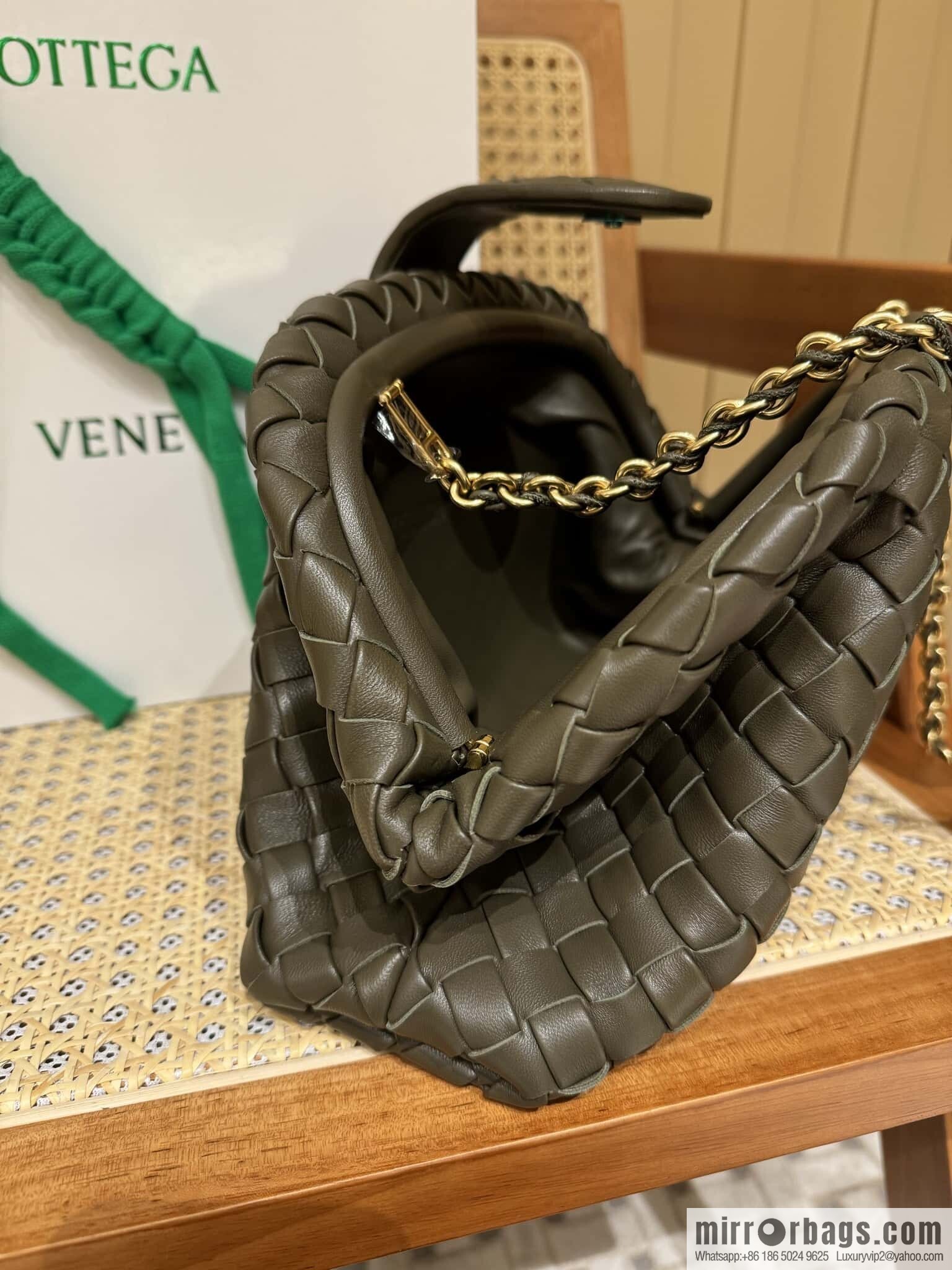 BV Lauren 1980 Khaki Green 785807