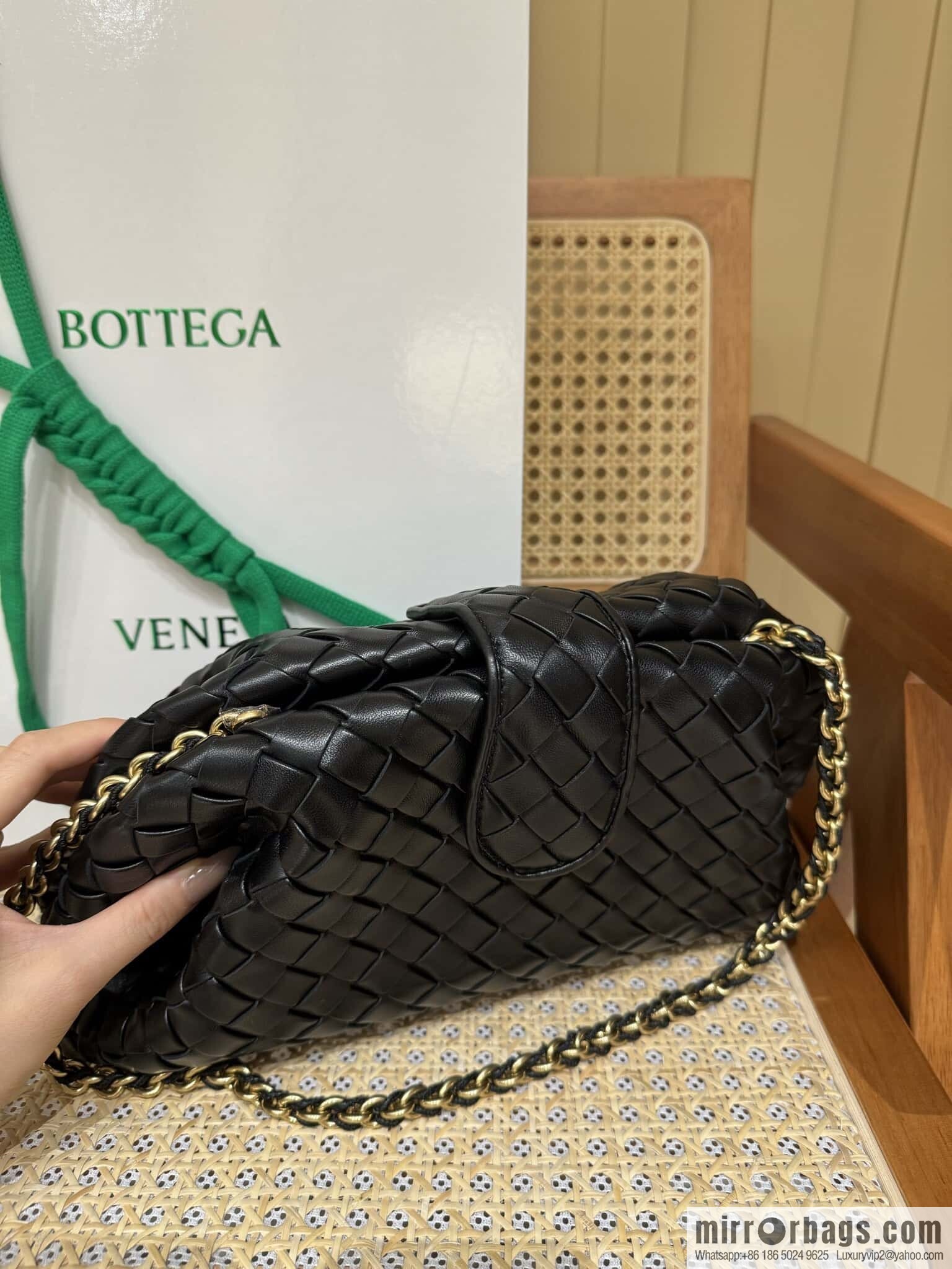BV Lauren 1980 Black 785807