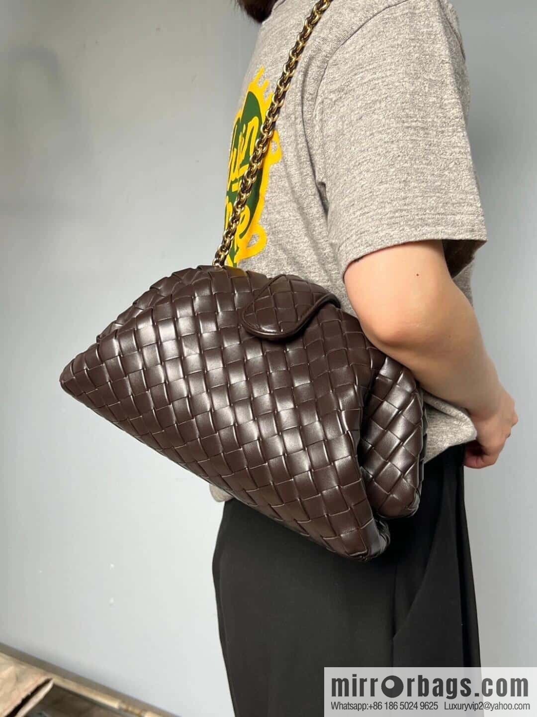 BV Lauren 1980 Chocolate Brown 785807