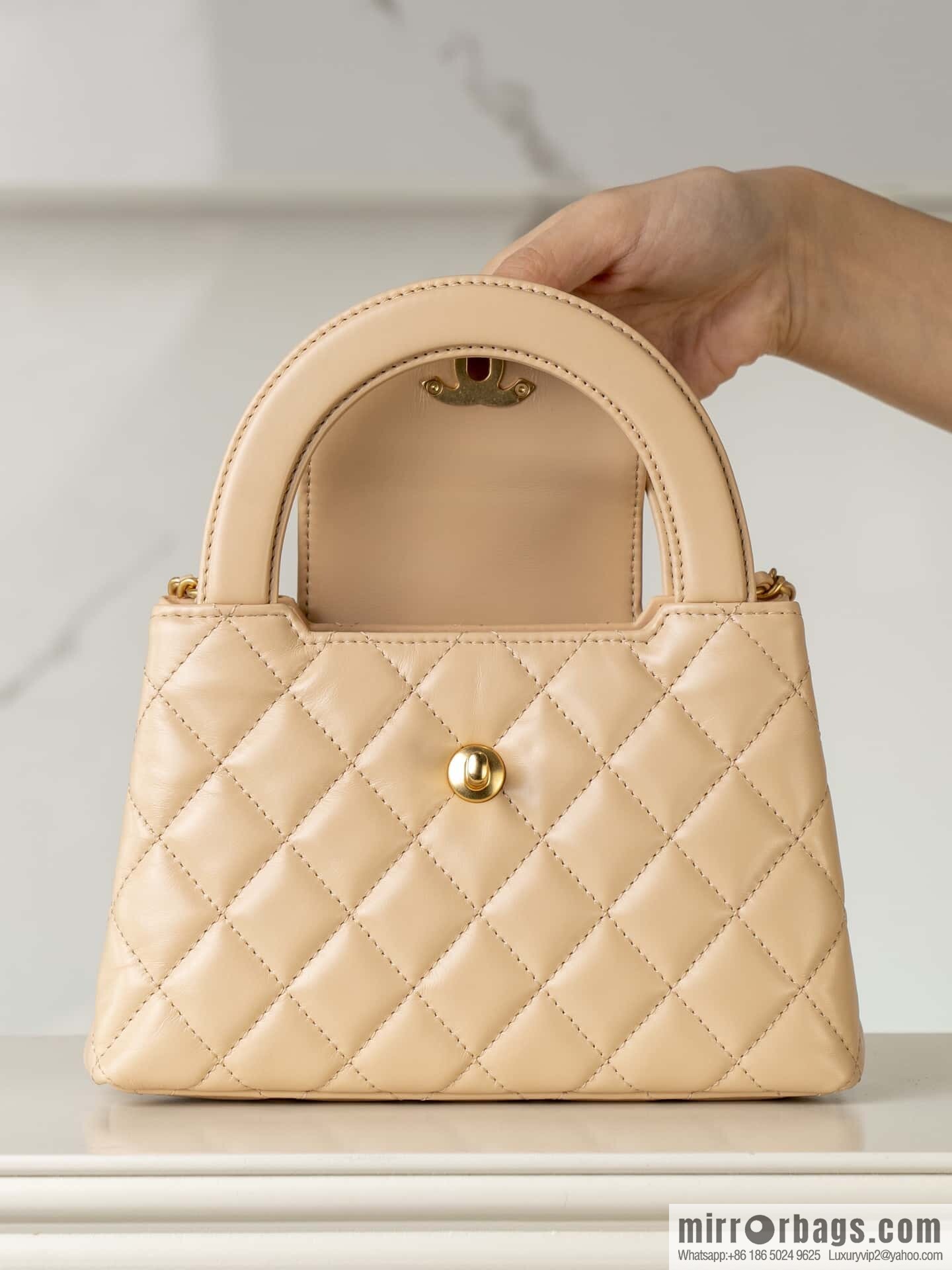 𝐂𝐡𝐚𝐧𝐞𝐥 𝟐𝟓𝐜 early spring new color, milk tea color/large 💛 AS4416