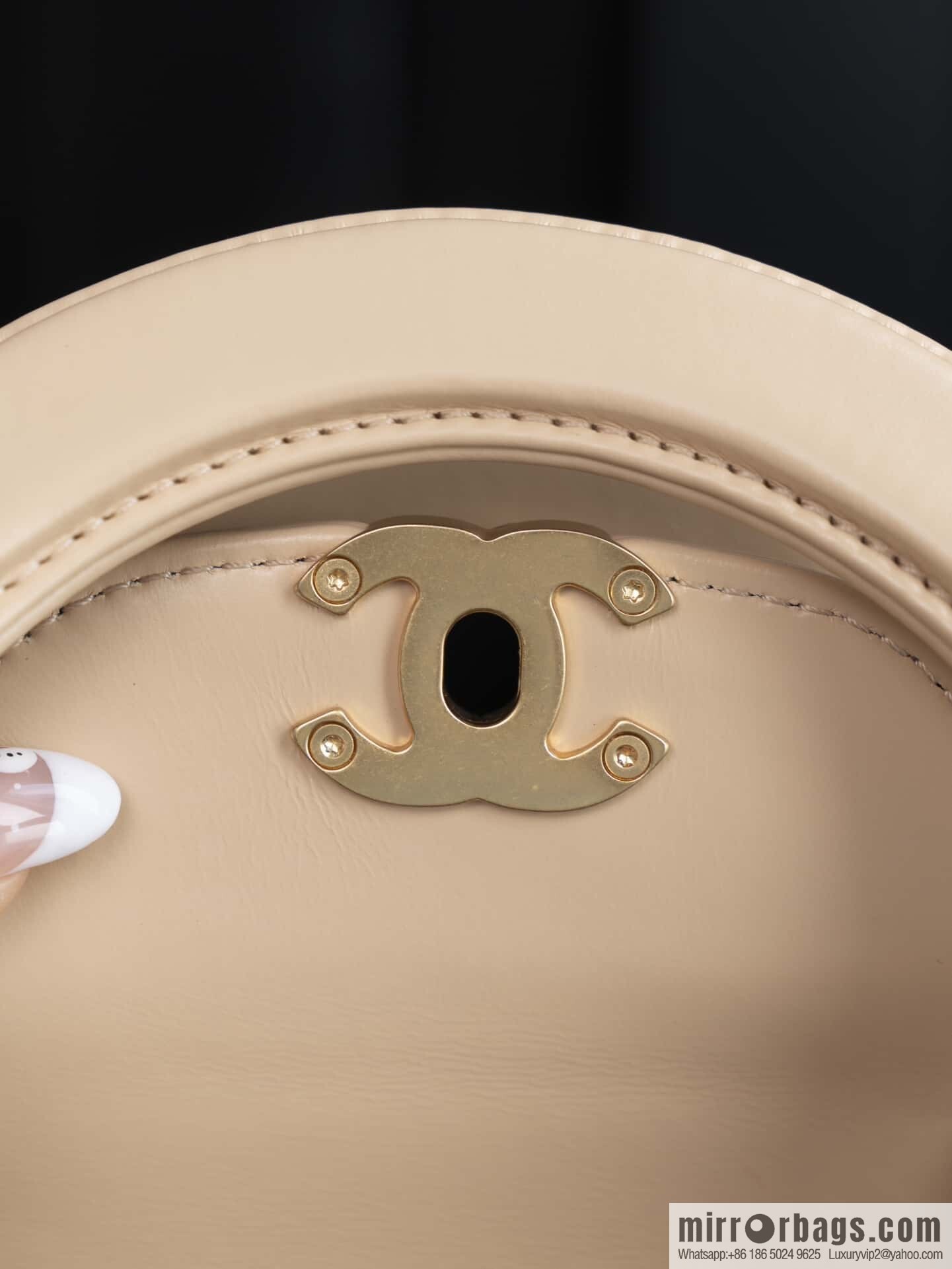 𝐂𝐡𝐚𝐧𝐞𝐥 𝟐𝟓𝐜 early spring new color, milk tea color/large 💛 AS4416