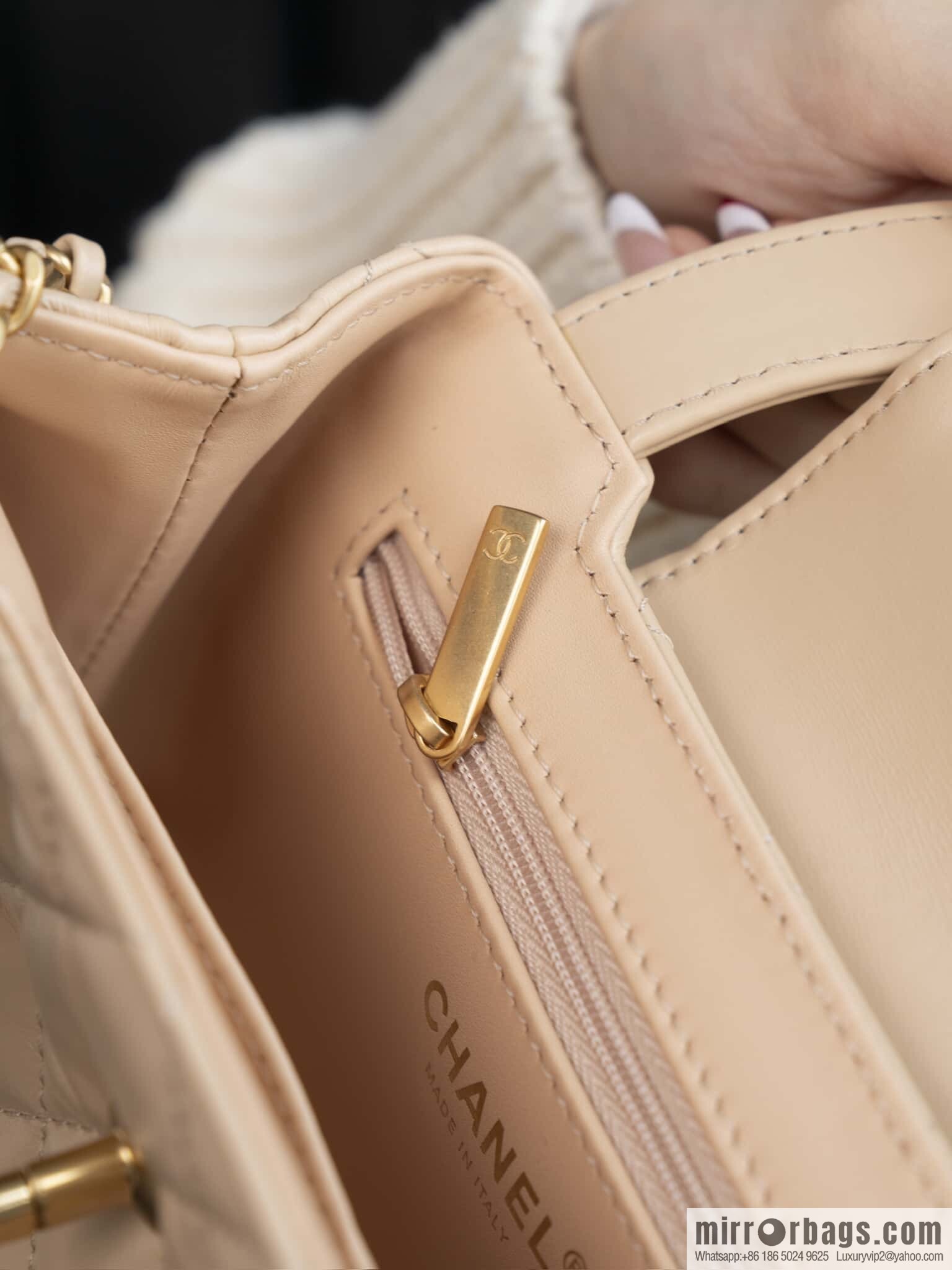 𝐂𝐡𝐚𝐧𝐞𝐥 𝟐𝟓𝐜 early spring new color, milk tea color/large 💛 AS4416