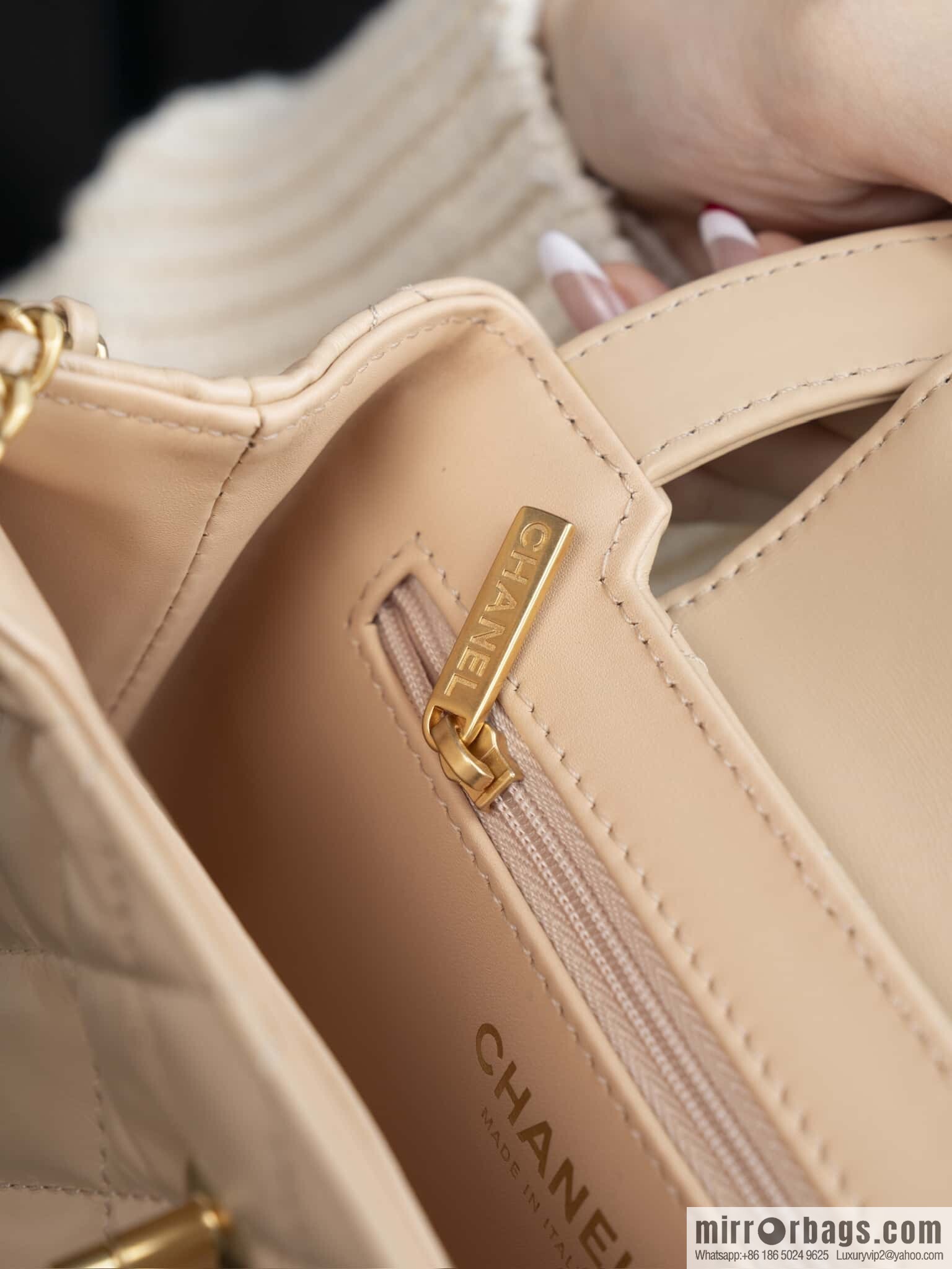 𝐂𝐡𝐚𝐧𝐞𝐥 𝟐𝟓𝐜 early spring new color, milk tea color/large 💛 AS4416