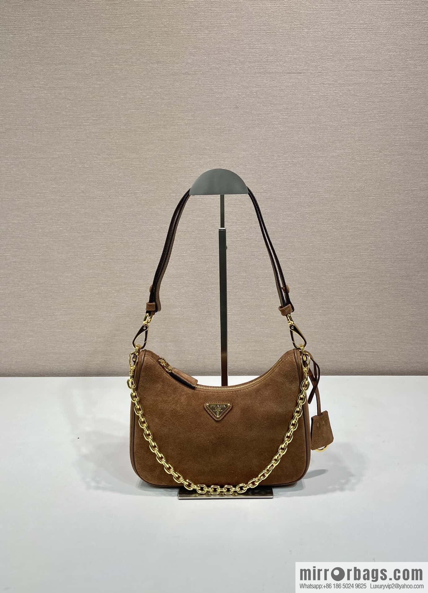 PRADA 🎉 Hobo 🎉 1 BC 204B Hand Carry/Underarm Bag/Crossbody Bag