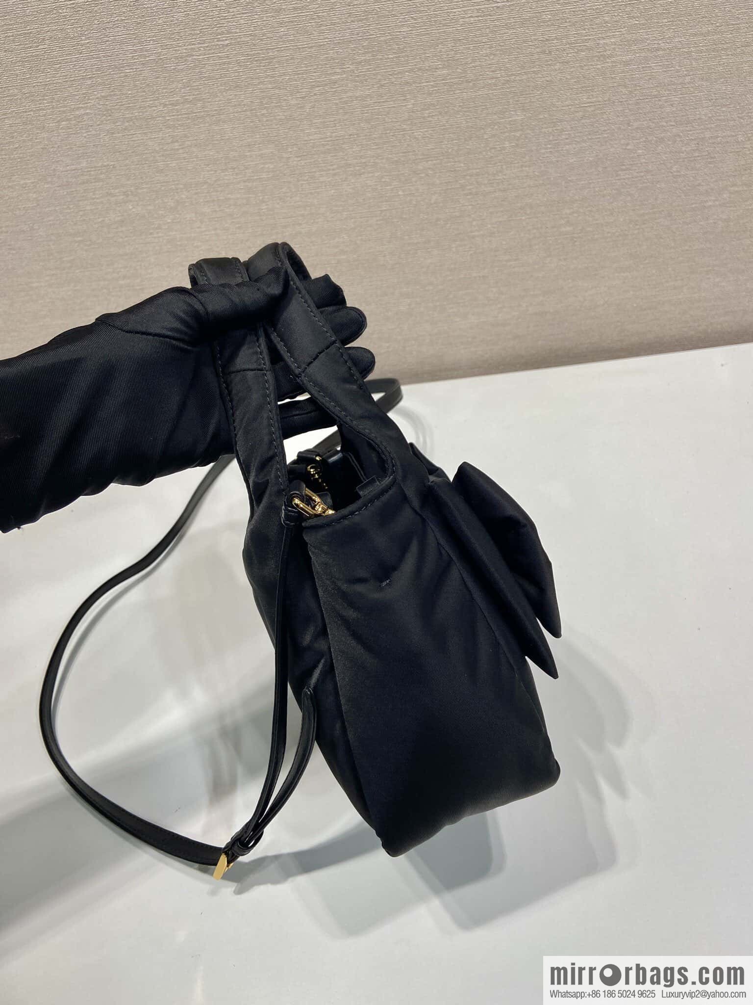 PRADA 🎉 bow 🎉 1BA359 vegetable basket🎉🎉