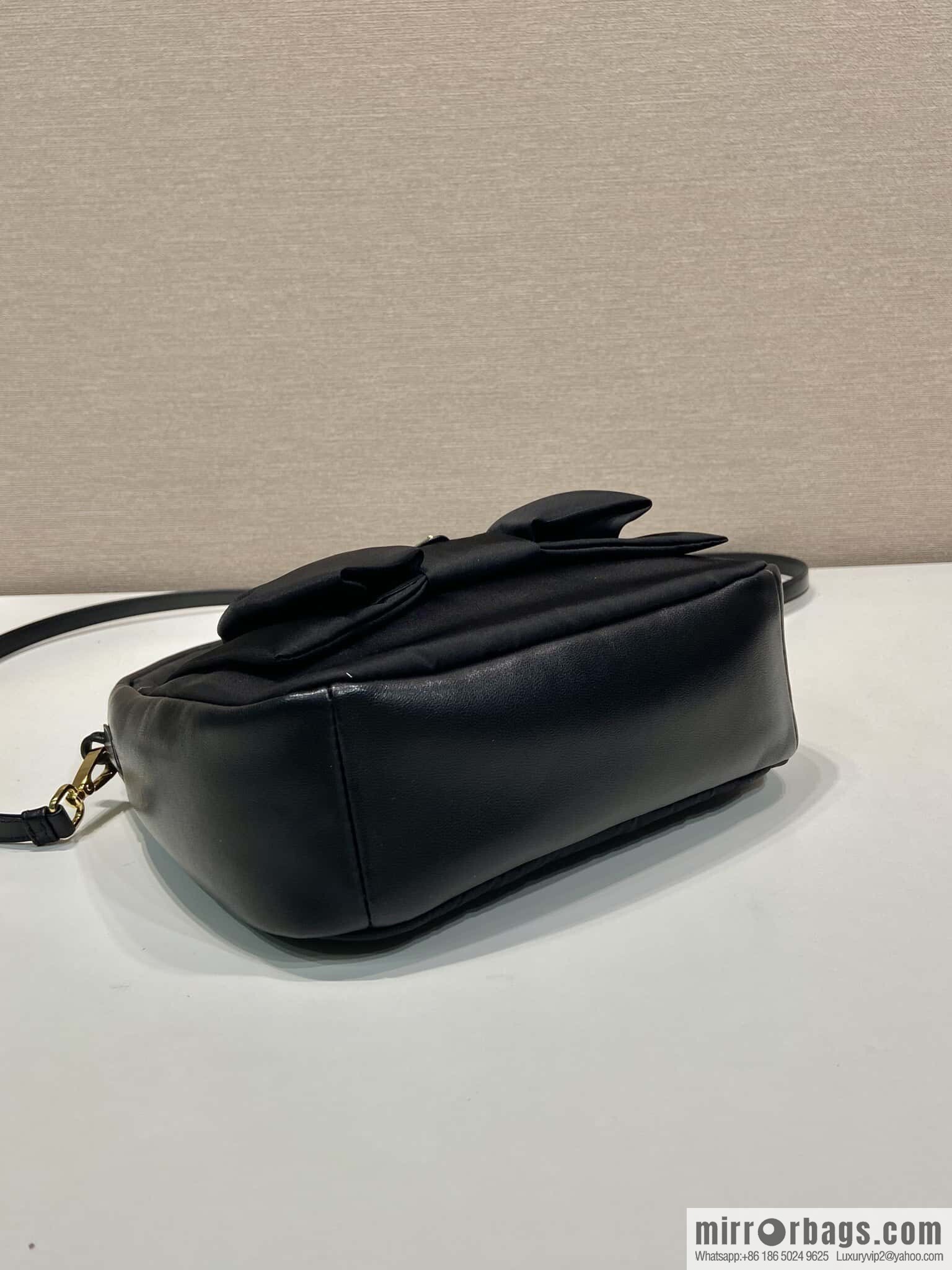 PRADA 🎉 bow 🎉 1BC241 armpit bag🎉🎉