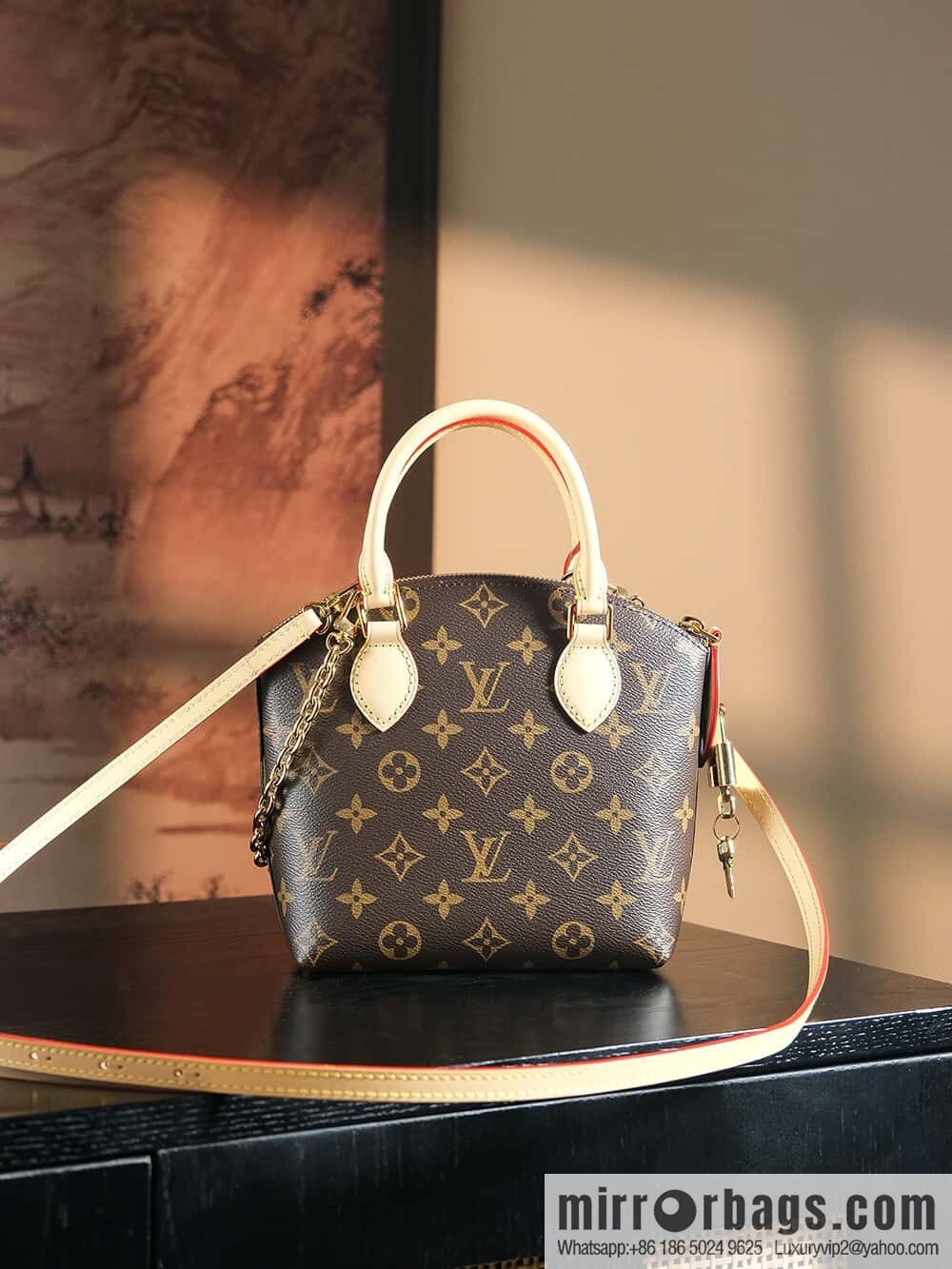 LV 𝐋𝐎𝐂𝐊𝐈𝐓 𝐁𝐁 Chip Rhombus Code Series #M