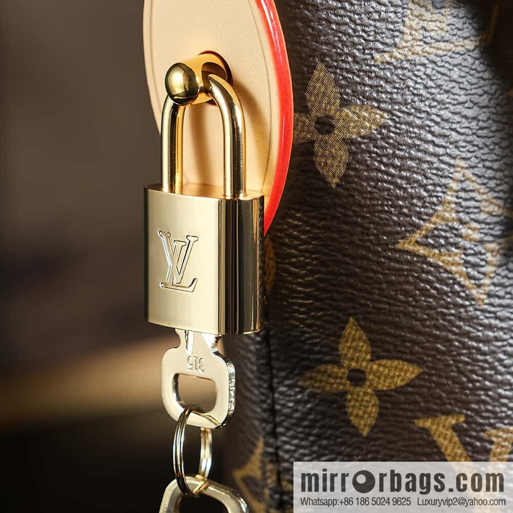 LV 𝐋𝐎𝐂𝐊𝐈𝐓 𝐁𝐁 Chip Rhombus Code Series #M