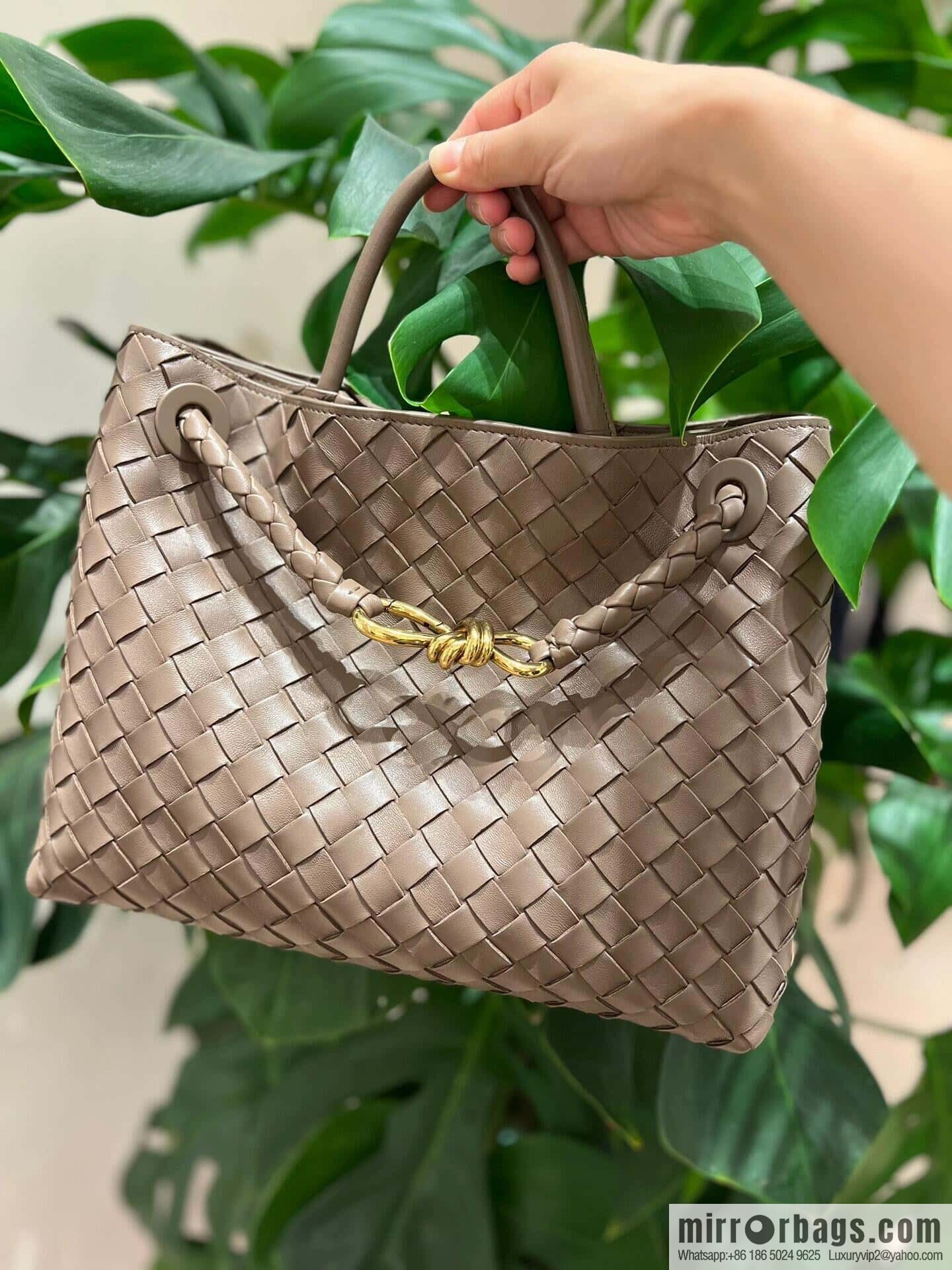 BV M Andiamond 766016 Pine cone brown