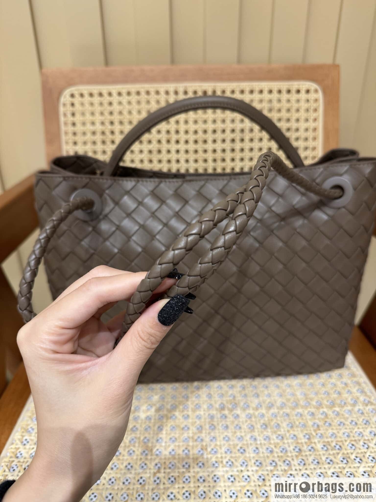 BV M Andiamond 766016 Pine cone brown