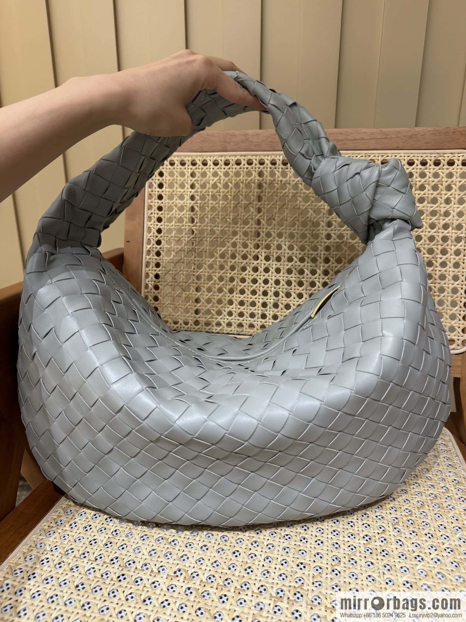 BV Jodie Shoulder Backpack 600261 Agate Grey