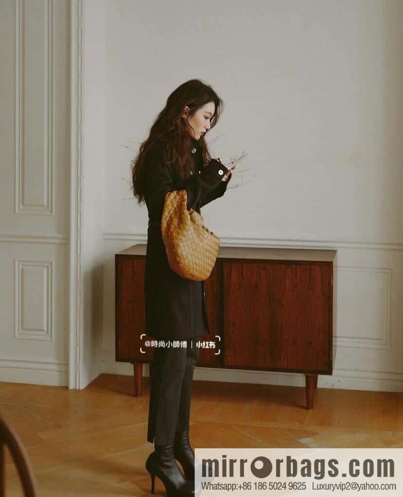 BV Jodie Shoulder Backpack 600261 Caramel