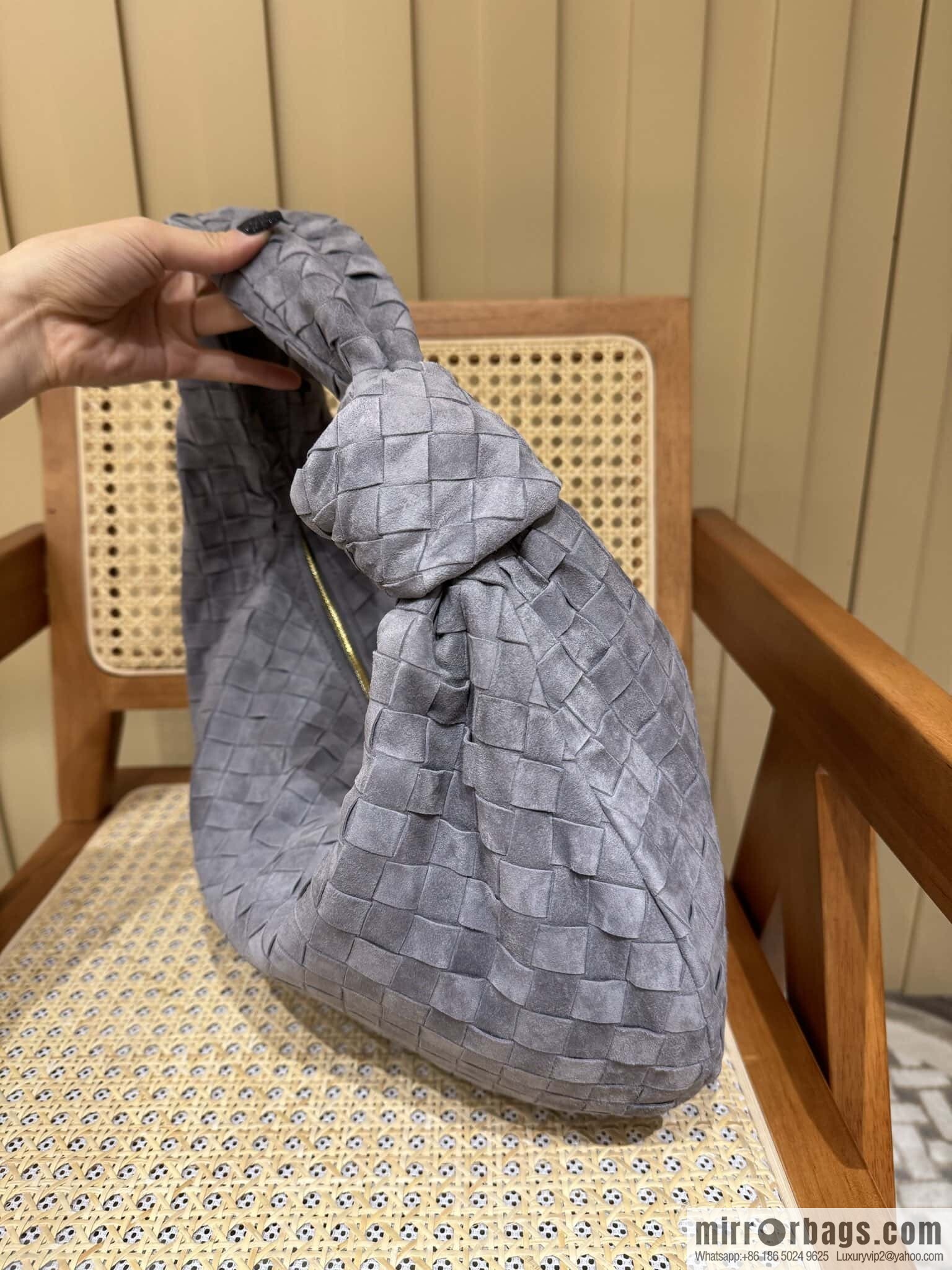 BV Jodie Shoulder Backpack 600261 Suede Silver Grey