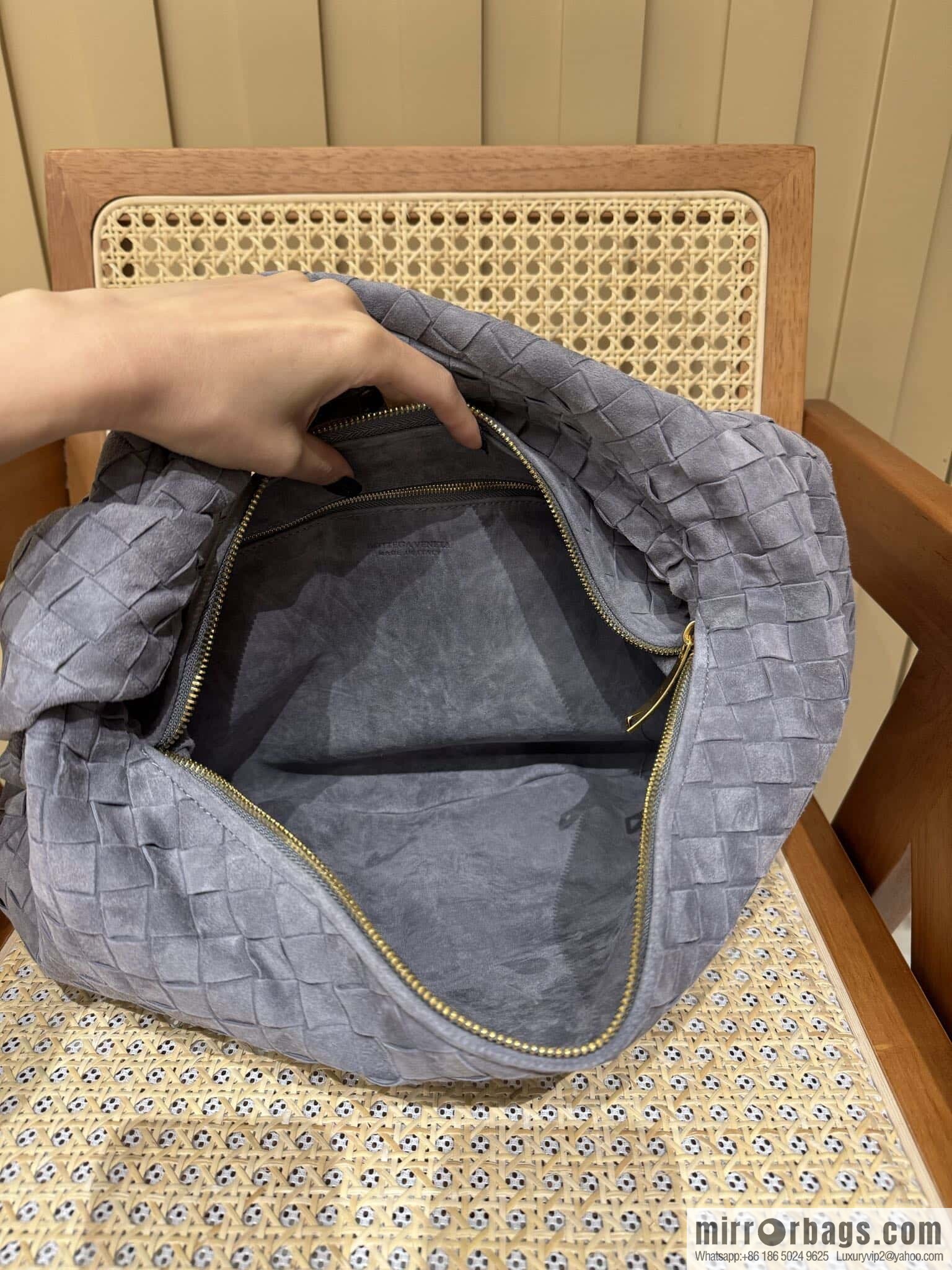 BV Jodie Shoulder Backpack 600261 Suede Silver Grey