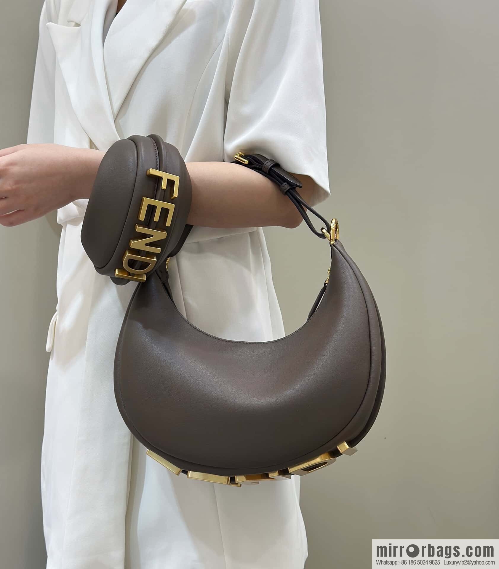 FENDI Fendigraphy: 80056m chocolate brown