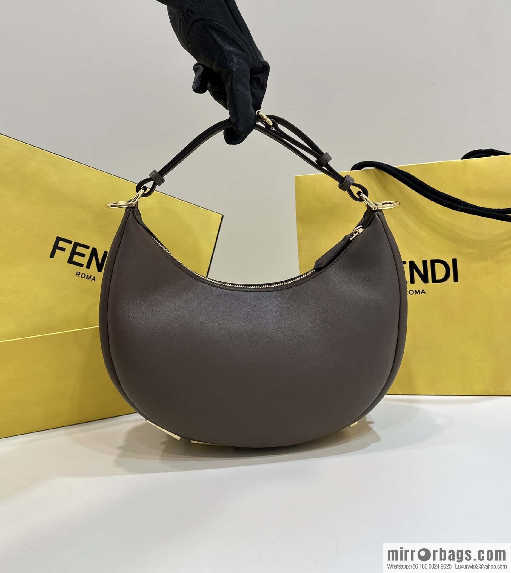 FENDI Fendigraphy: 80056m chocolate brown