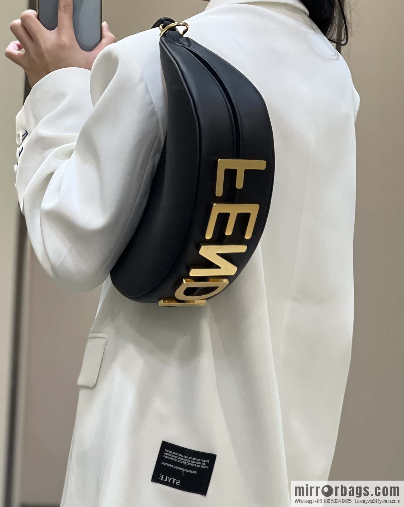 FENDI Fendigraphy armpit bag, model number: 80056m black