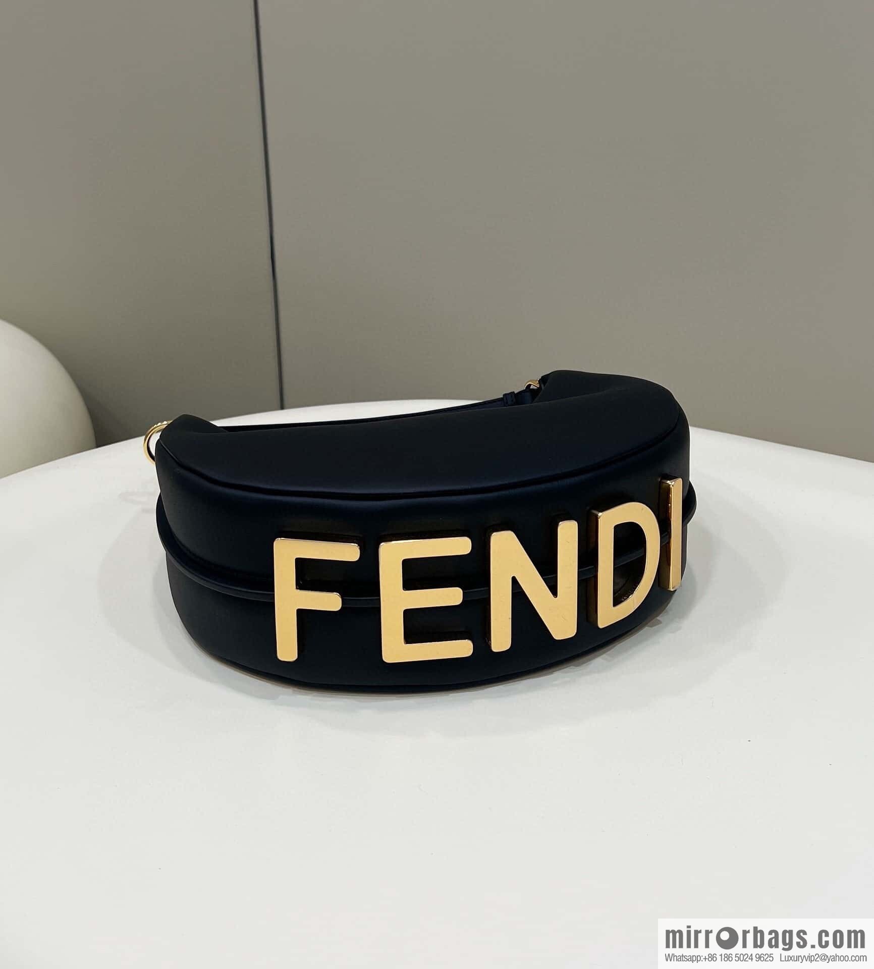 FENDI Fendigraphy armpit bag, model number: 80056m black
