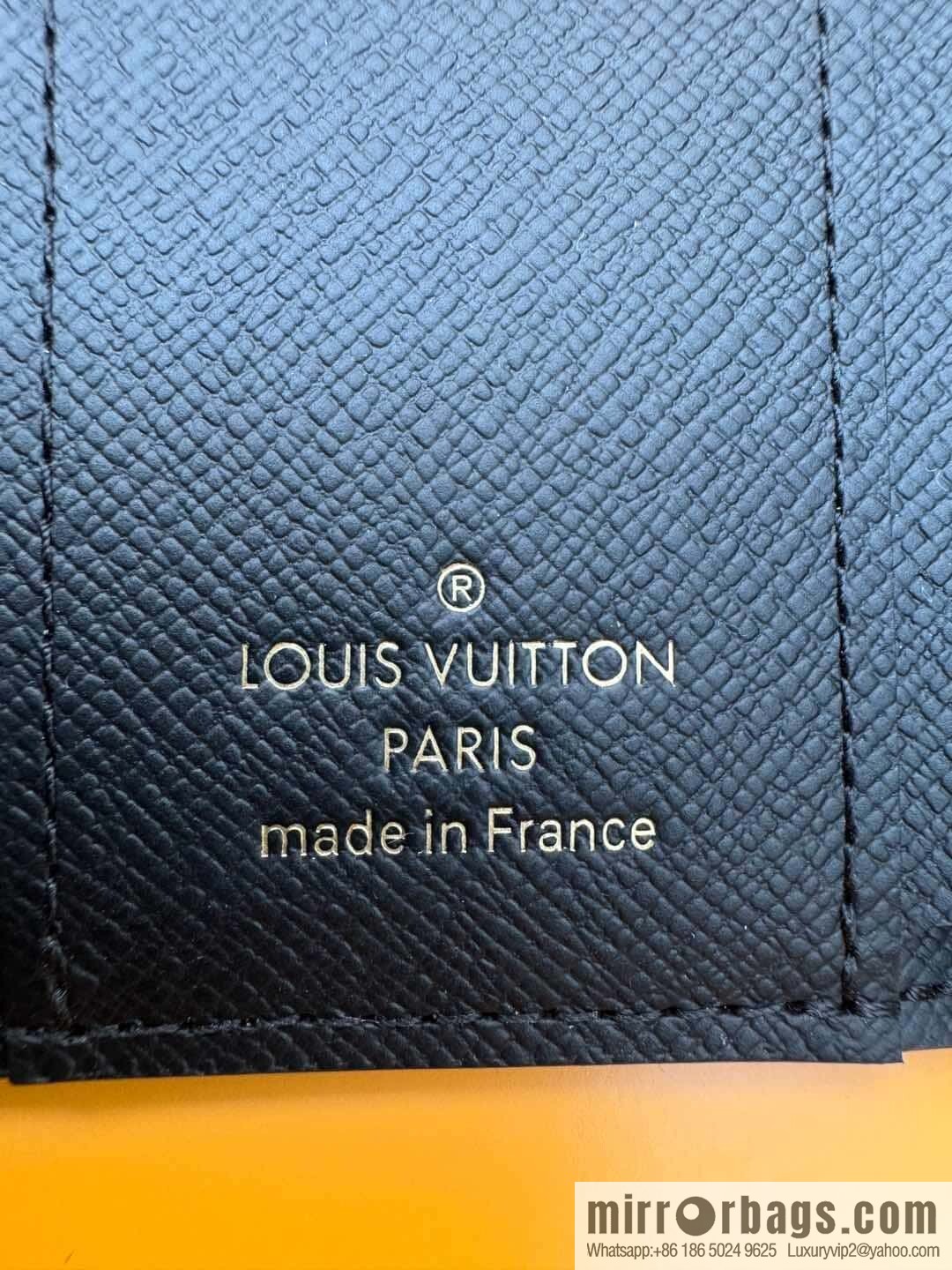 LV M80725 [Official all-steel chip version] This Zoé wallet