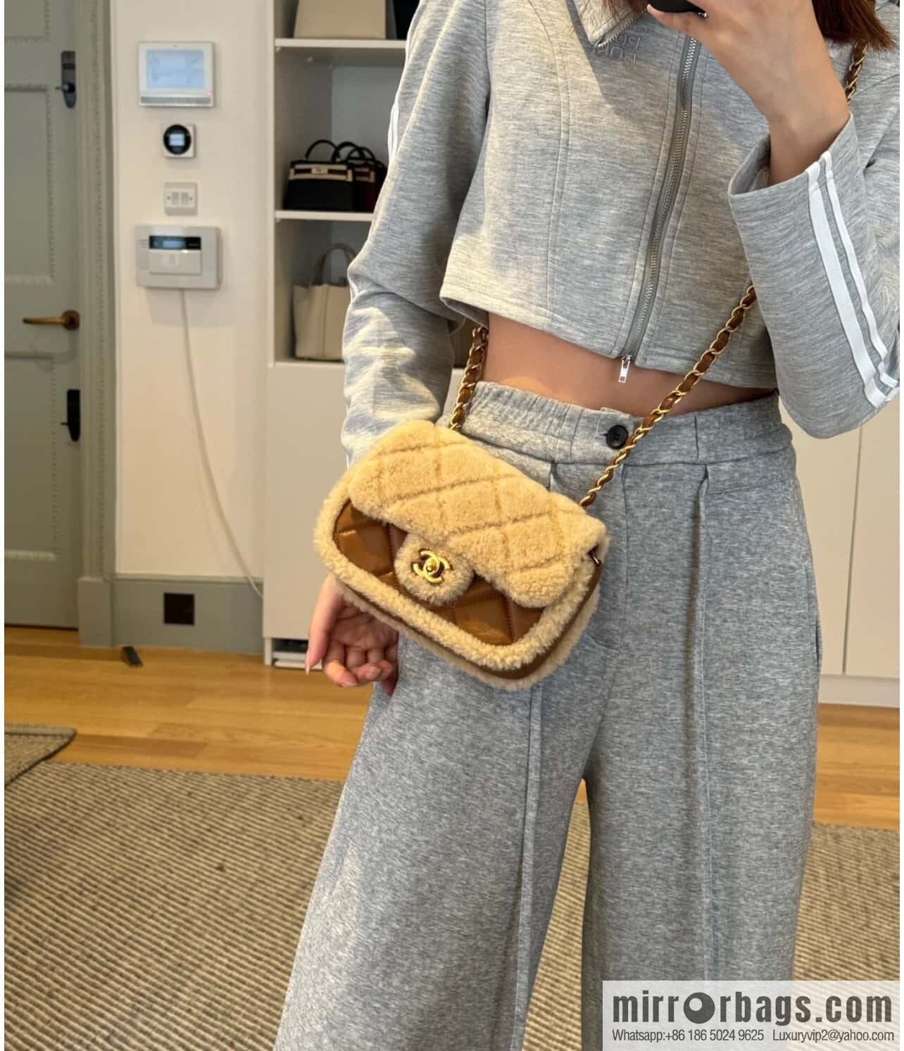 𝗖𝗵𝗮𝗻𝗲𝗹 𝟮𝟰𝗸 catwalk model | Teddy bear 🧸 lamb wool S AS5148