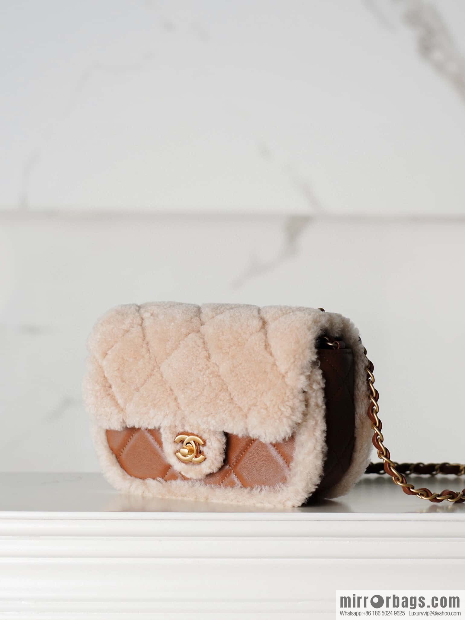 𝗖𝗵𝗮𝗻𝗲𝗹 𝟮𝟰𝗸 catwalk model | Teddy bear 🧸 lamb wool S AS5148