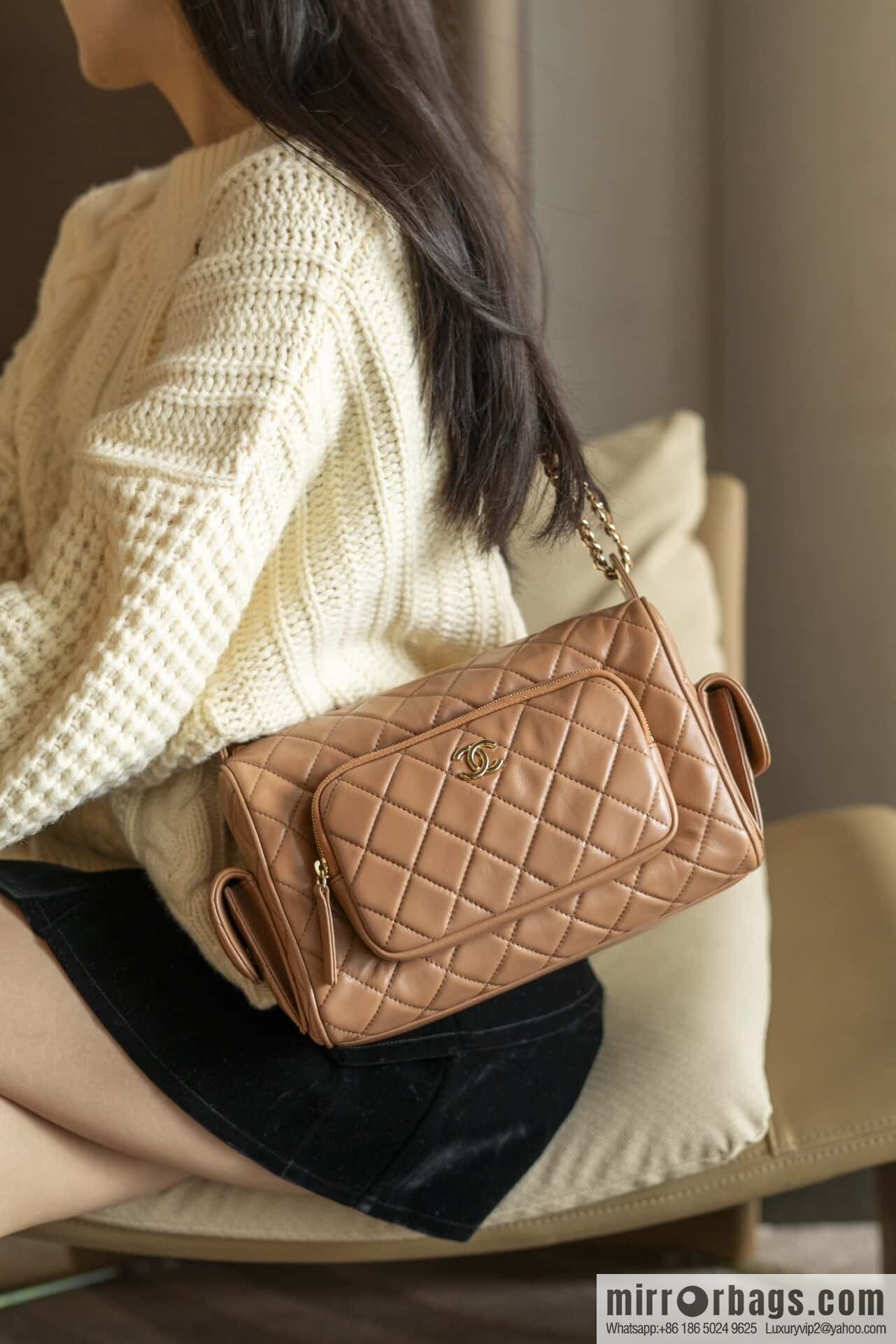 𝐂𝐇𝐀𝐍𝐄𝐋 𝟐𝟒𝐤 Camera Bag, Caramel 📷 AS5156