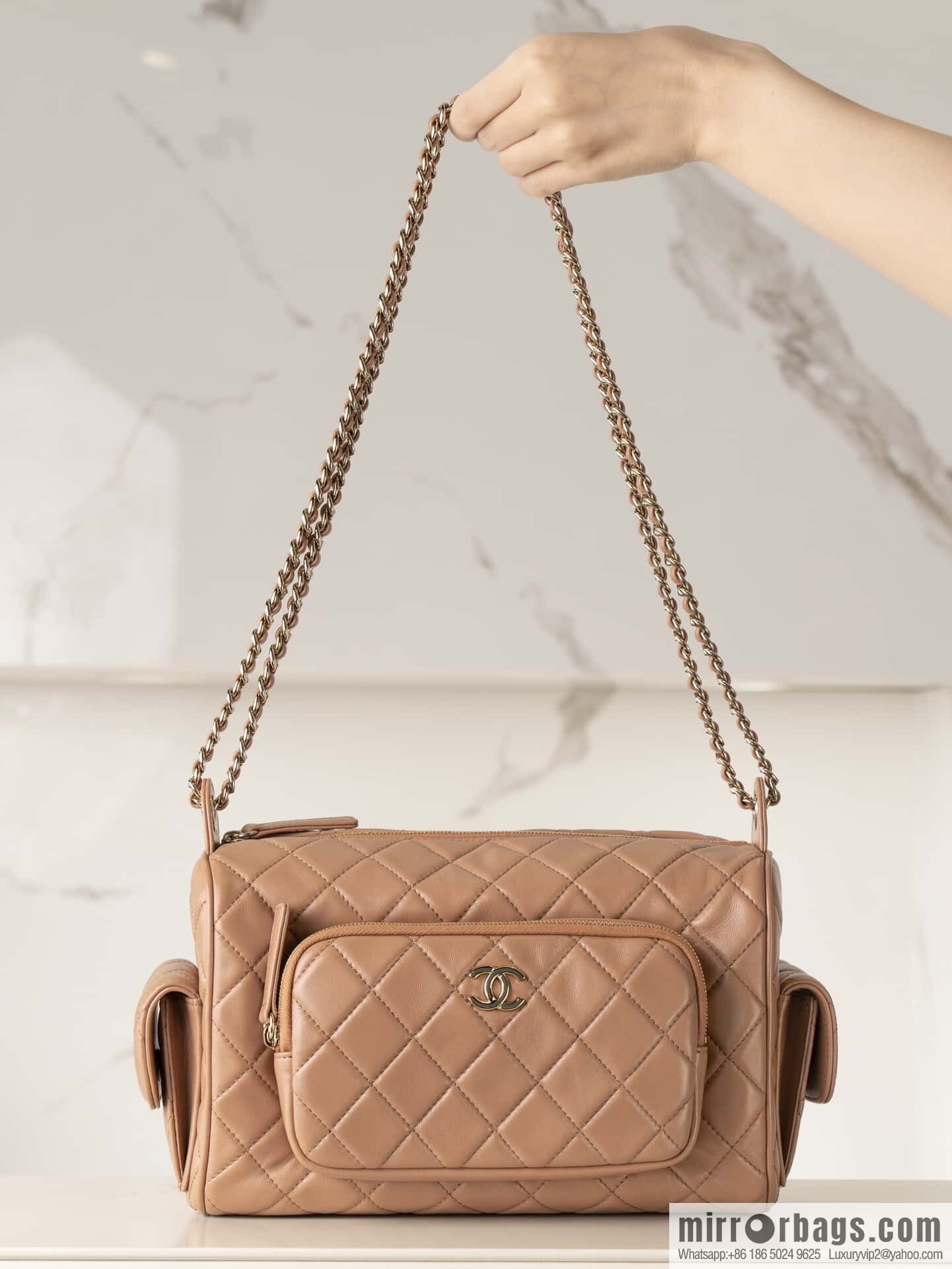 𝐂𝐇𝐀𝐍𝐄𝐋 𝟐𝟒𝐤 Camera Bag, Caramel 📷 AS5156