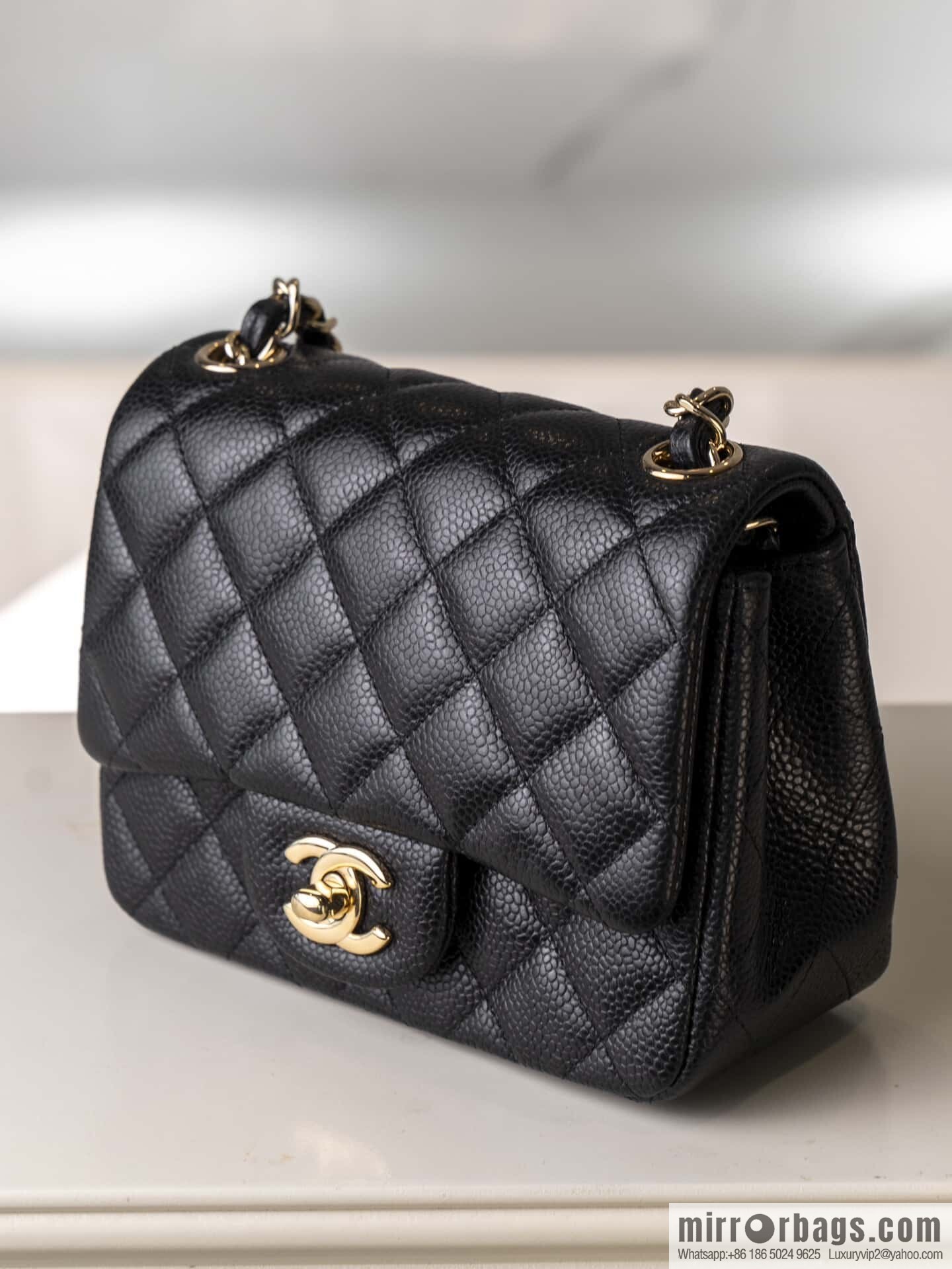 𝗖𝗹𝗮𝘀𝘀𝗶𝗰 𝗙𝗹𝗮𝗽 | genuine skin lychee pattern, Fatty Fang, black gold 🖤 A01115