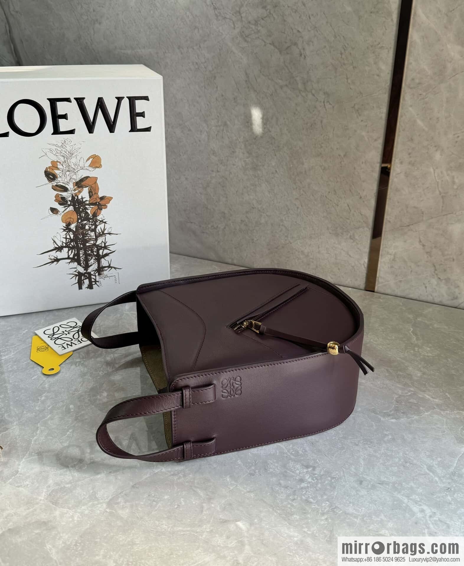 LOEWE new hammock arrival 🎉 0683 burgundy