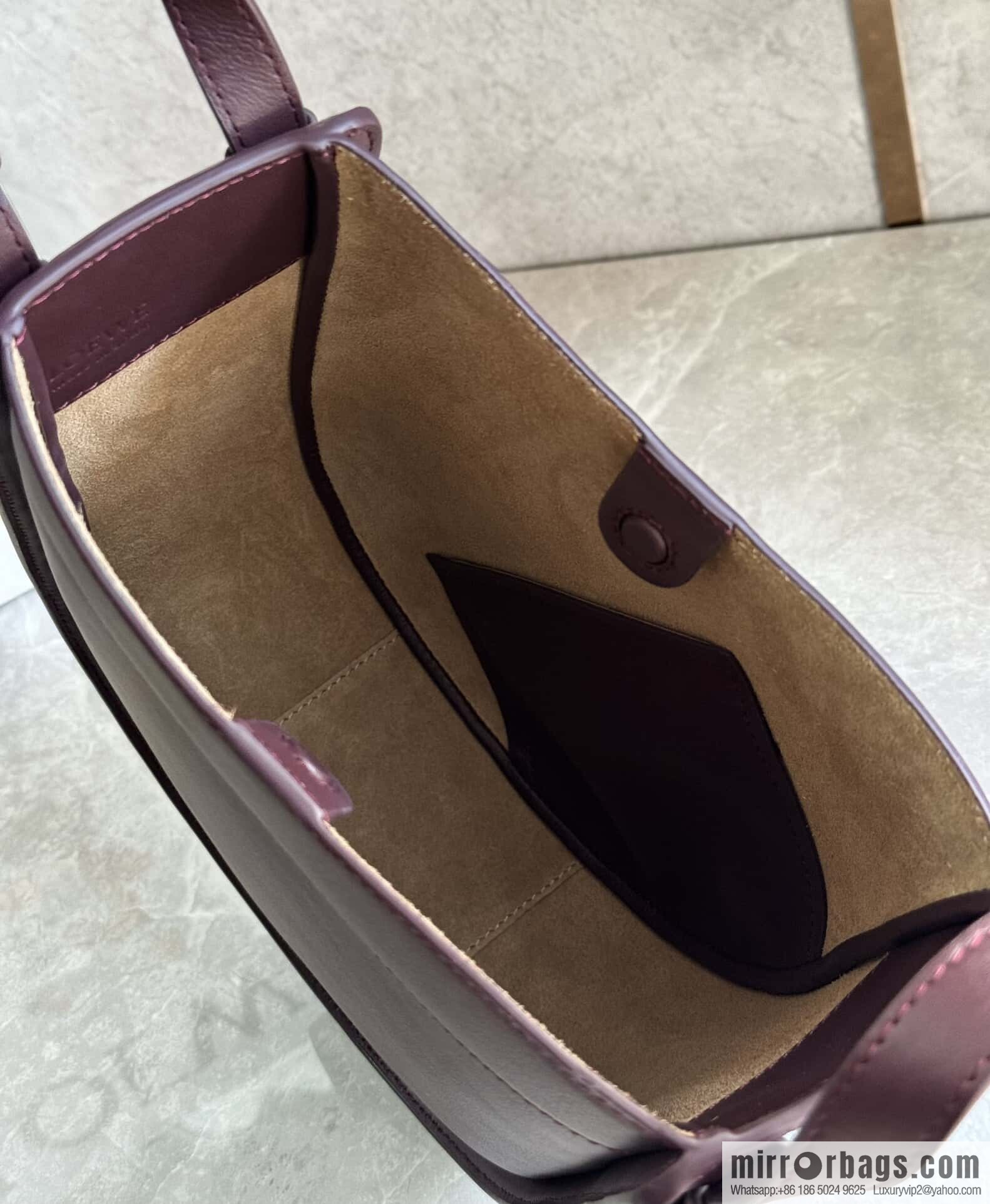 LOEWE new hammock arrival 🎉 0683 burgundy
