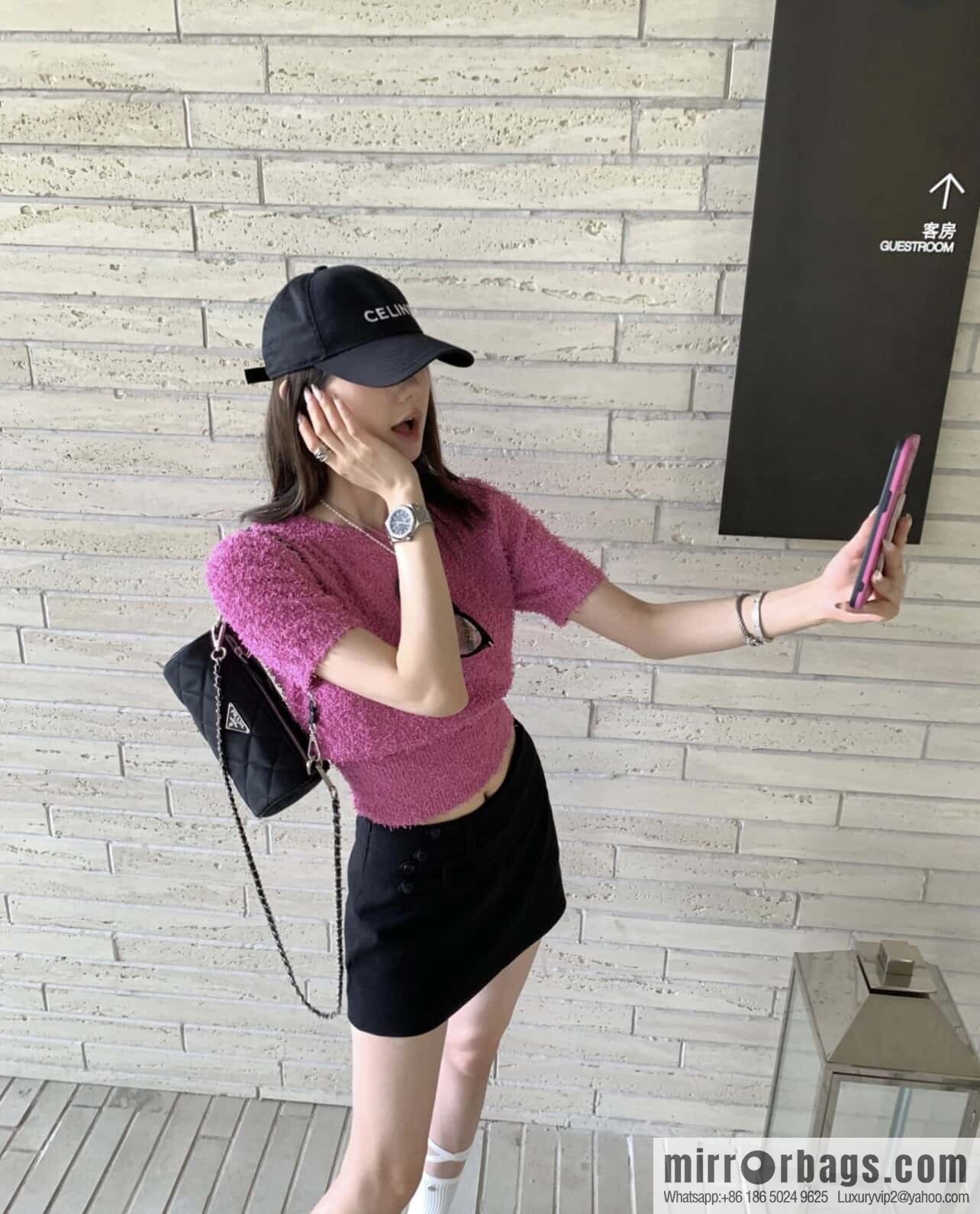 PRADA 🎉 Hobo 🎉 1 NE 546 Pillow Bag🎉🎉