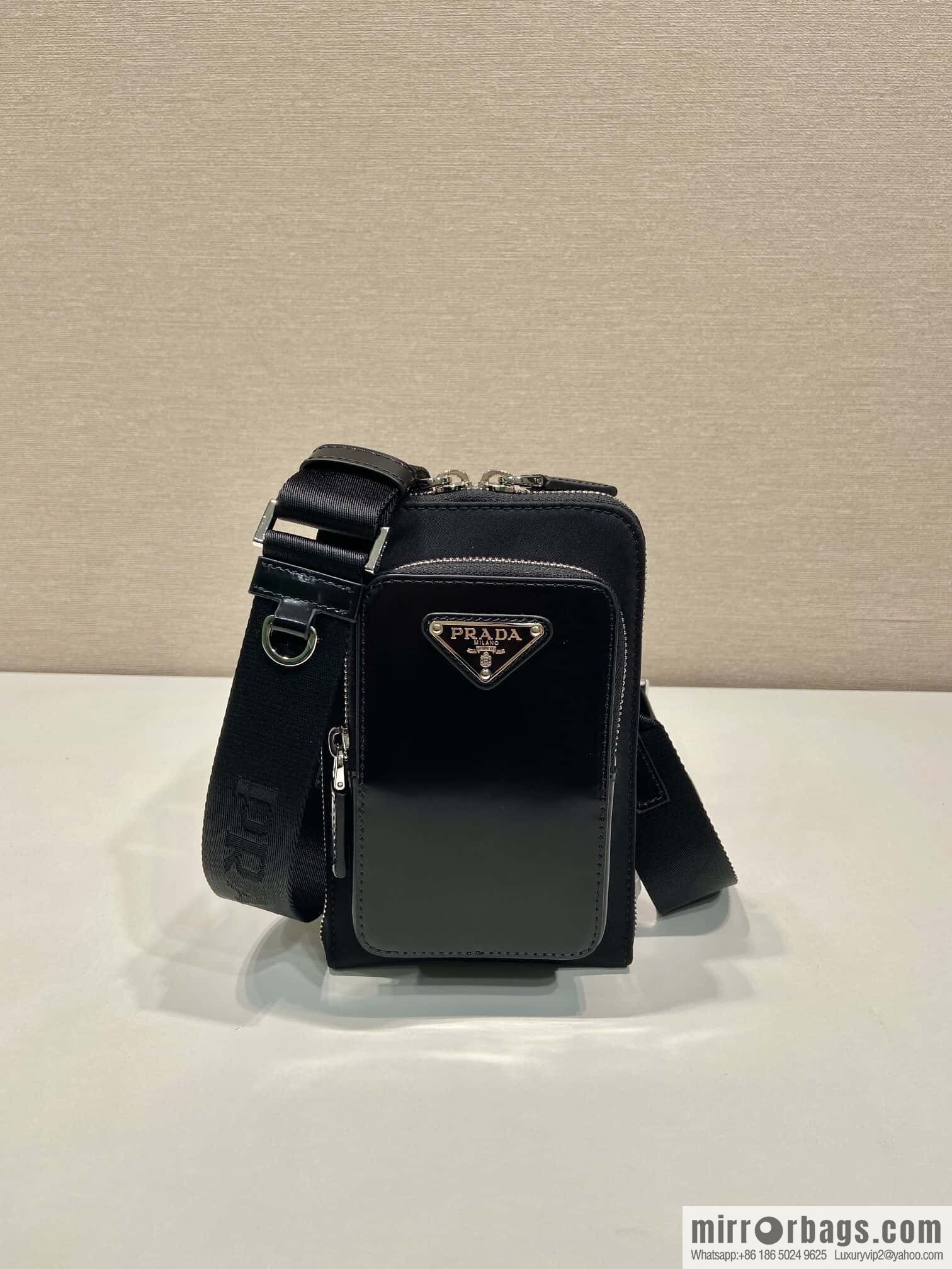 PRADA 🎉 new mobile phone bag 🎉 2ZT060 new product🎉🎉
