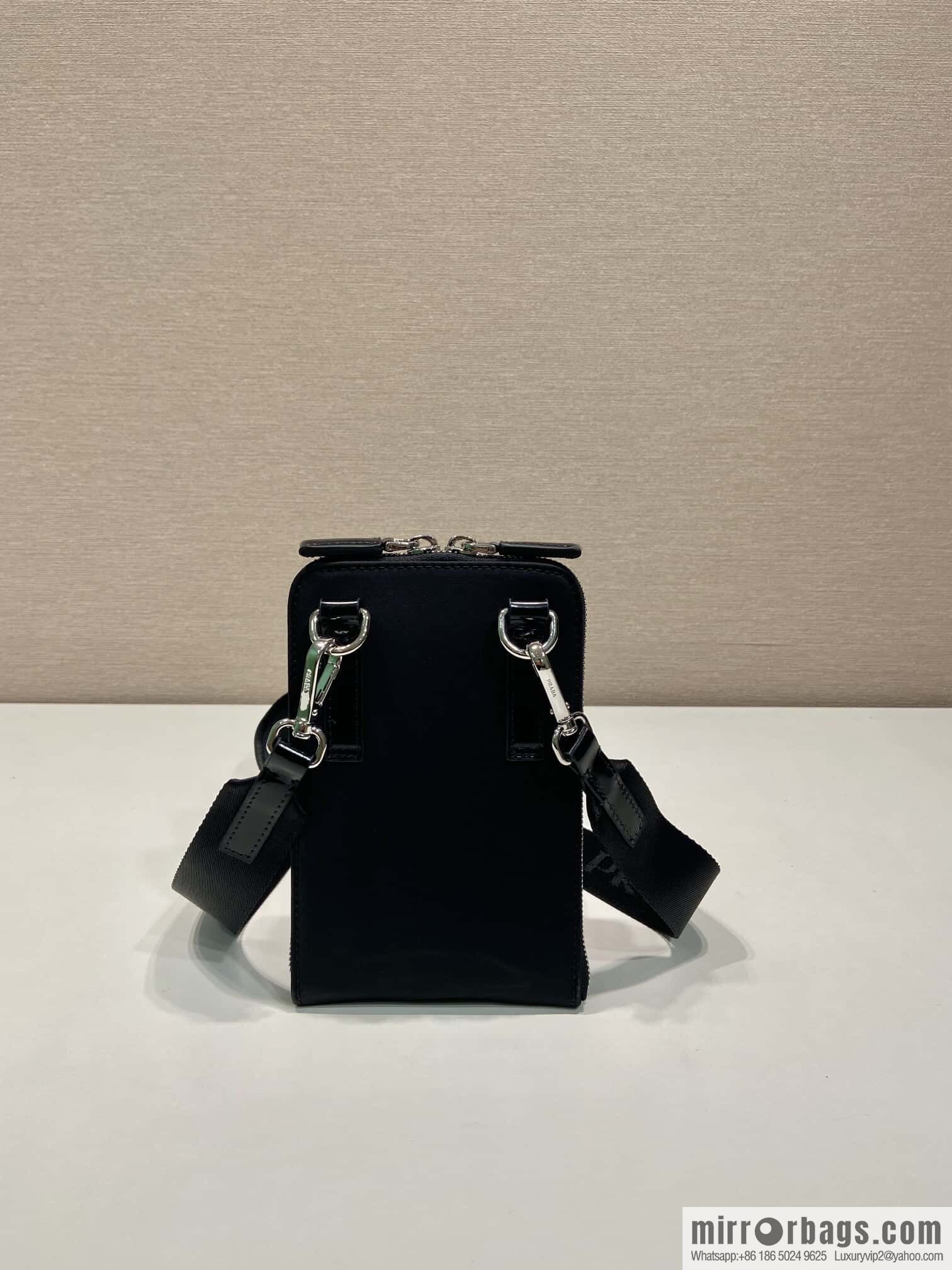 PRADA 🎉 new mobile phone bag 🎉 2ZT060 new product🎉🎉