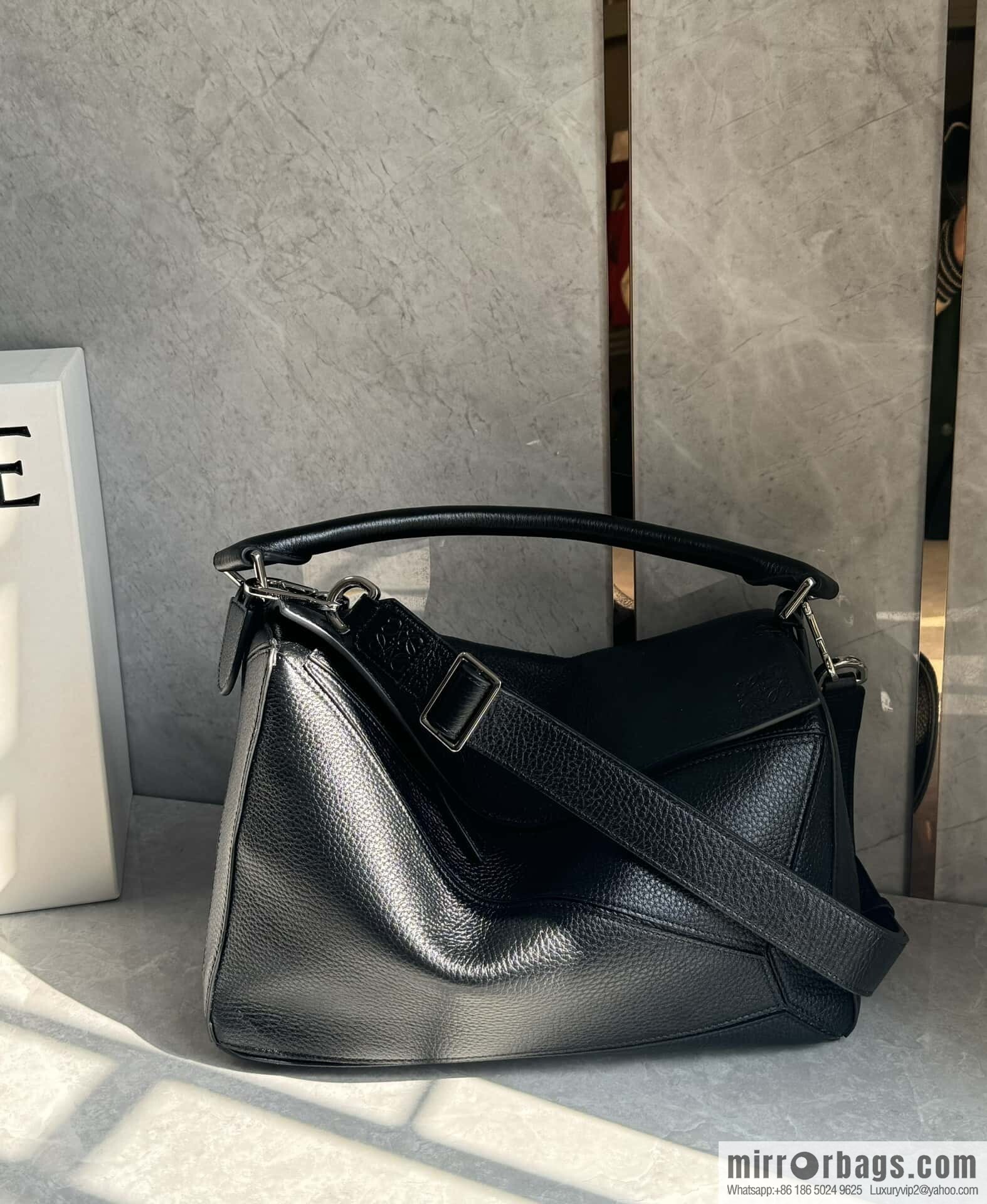 LOEWE new deerskin black silver puzzle 0158 black