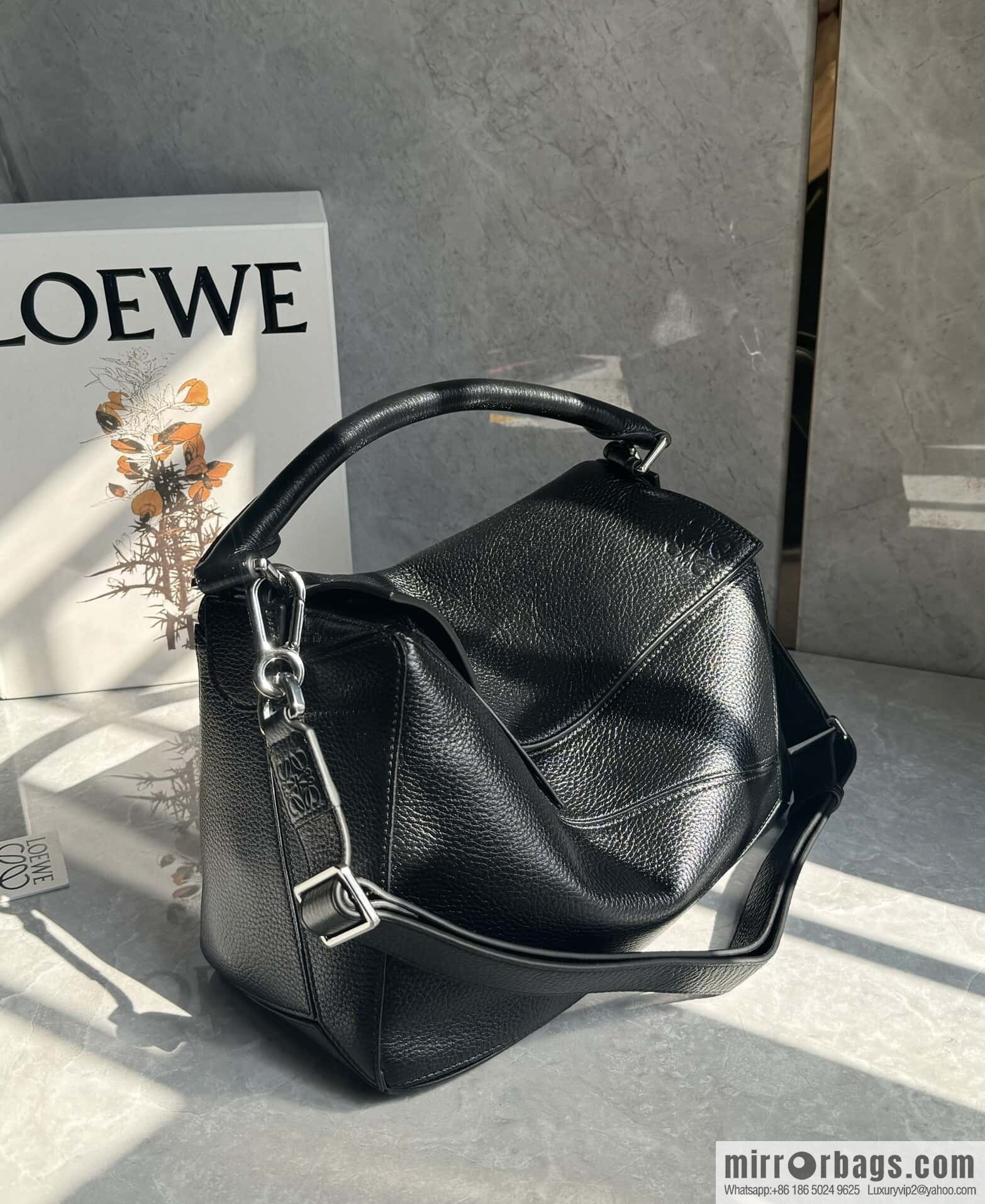 LOEWE new deerskin black silver puzzle 0158 black