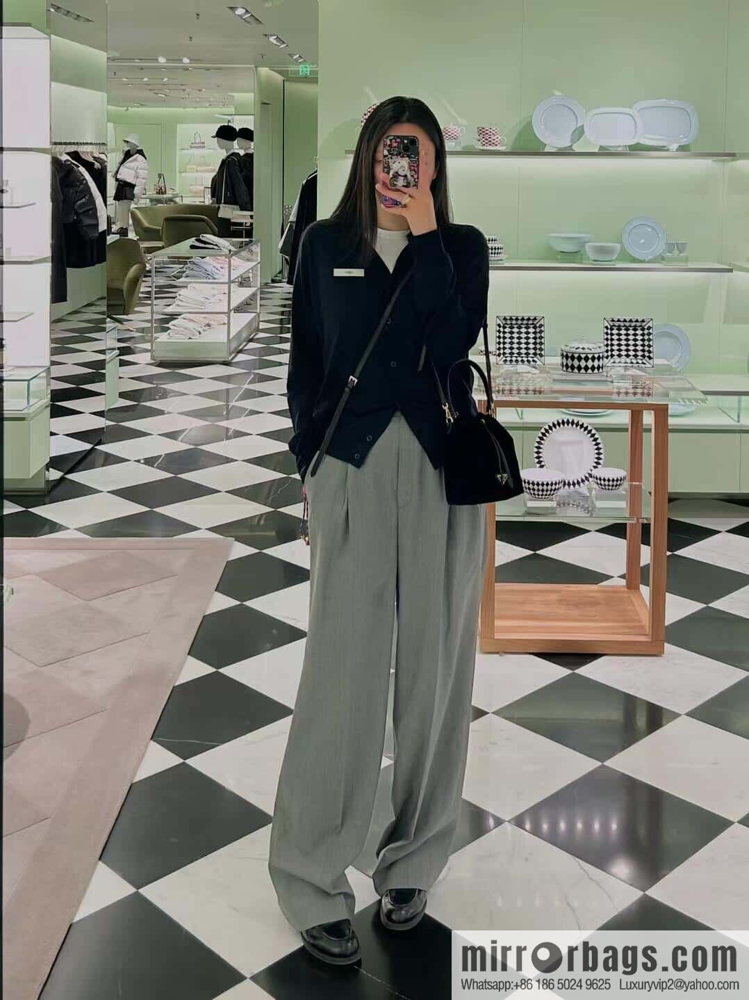 PRADA 🎉 Velvet Bucket Bag 🎉 1BE067 Velvet🎉🎉