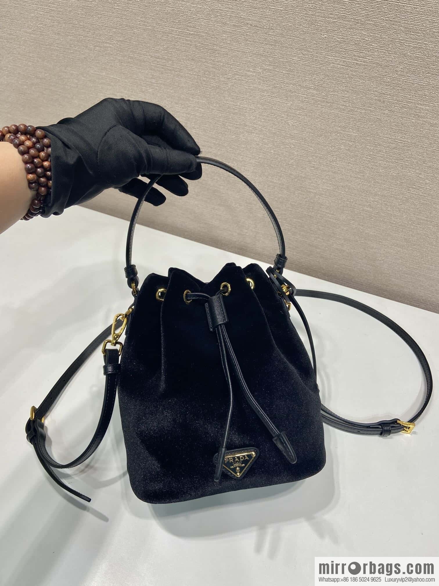 PRADA 🎉 Velvet Bucket Bag 🎉 1BE067 Velvet🎉🎉