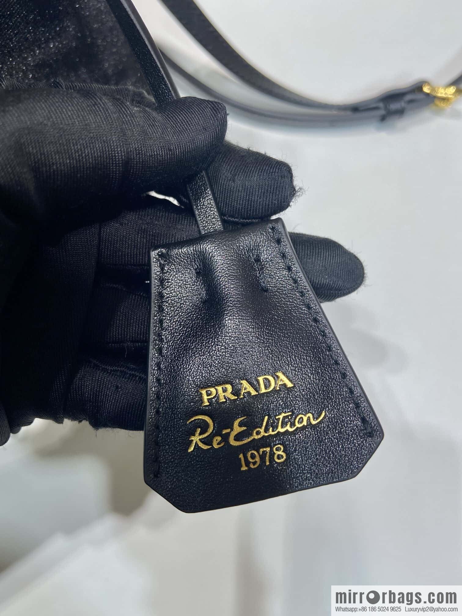 PRADA 🎉 Velvet Bucket Bag 🎉 1BE067 Velvet🎉🎉
