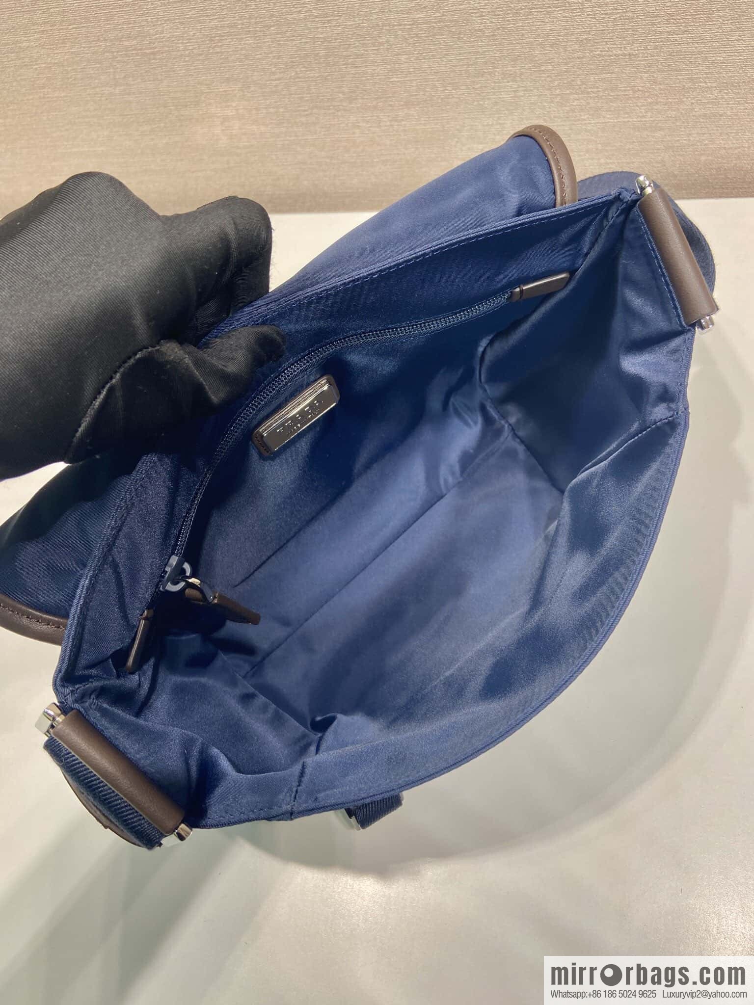 PRADA 🎉 new messenger bag 🎉 2VD066S🎉🎉