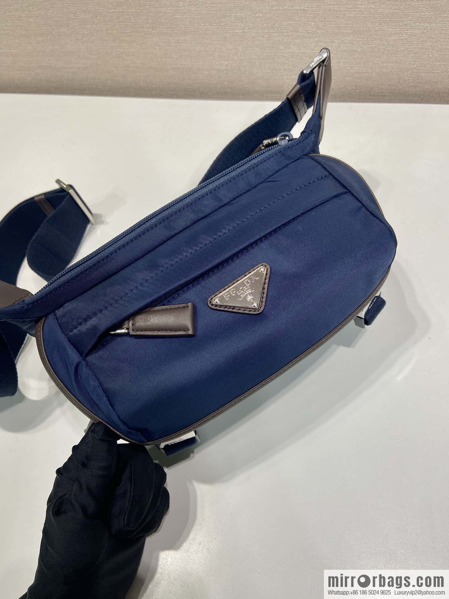 PRADA 🎉 Mini Courier Bag 🎉 2VH171 Mini🎉🎉