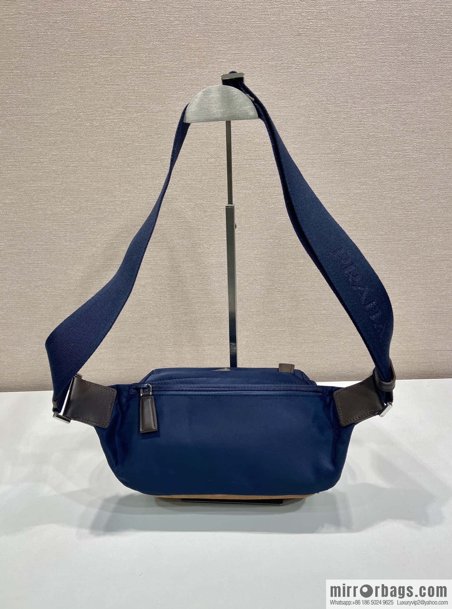 PRADA 🎉 Mini Courier Bag 🎉 2VH171 Mini🎉🎉