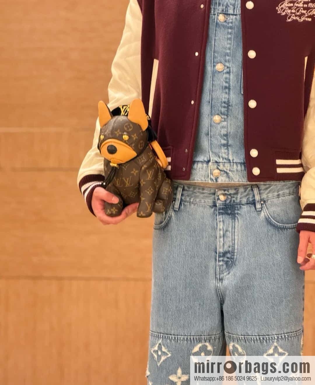 [Original order boutique] M12617 presbyopia, French Dou dog shoulder bag series, this Pooch Bag handbag